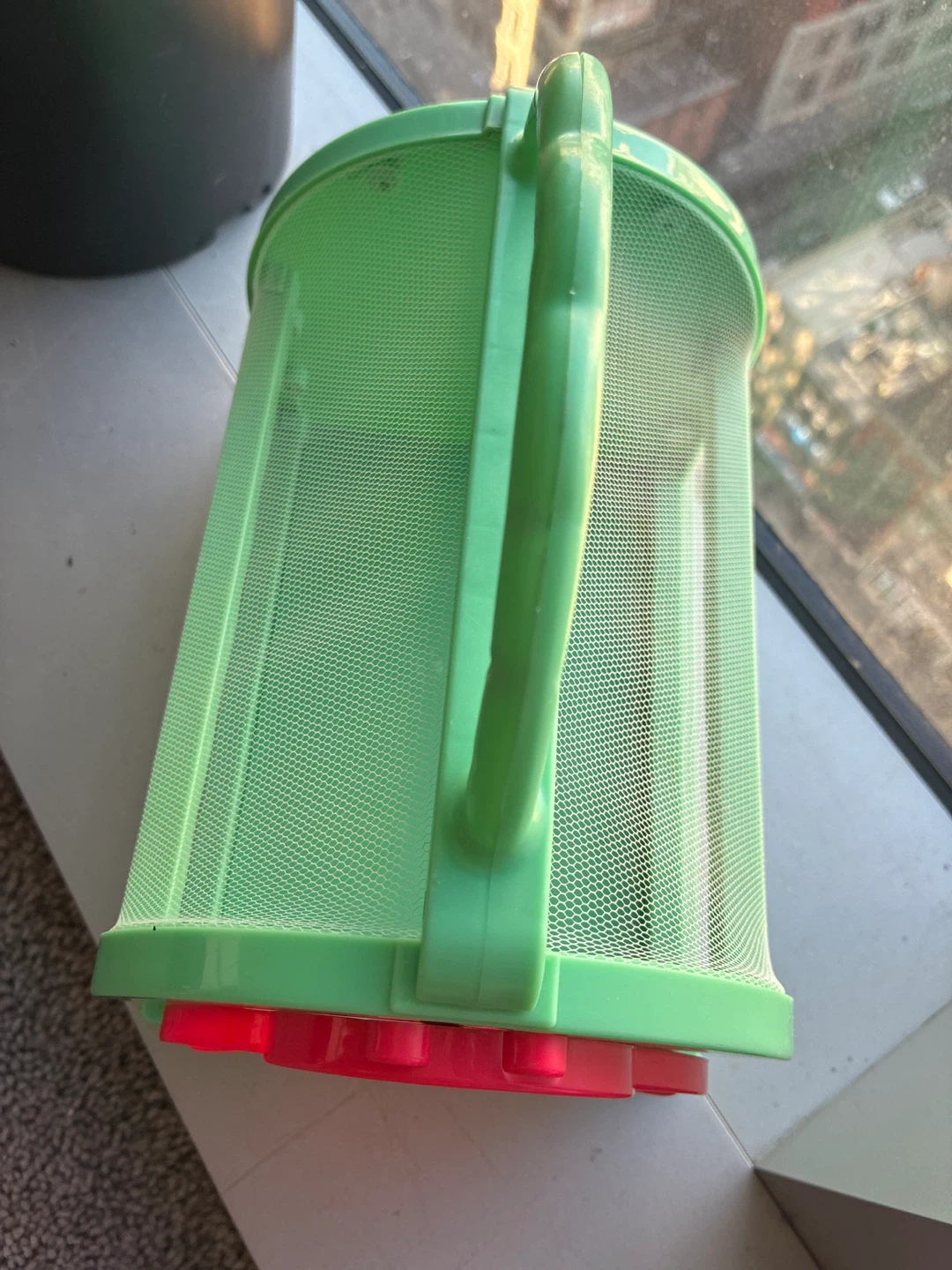 Kids Green Insect Bug Catcher Habitat Container - photo 2