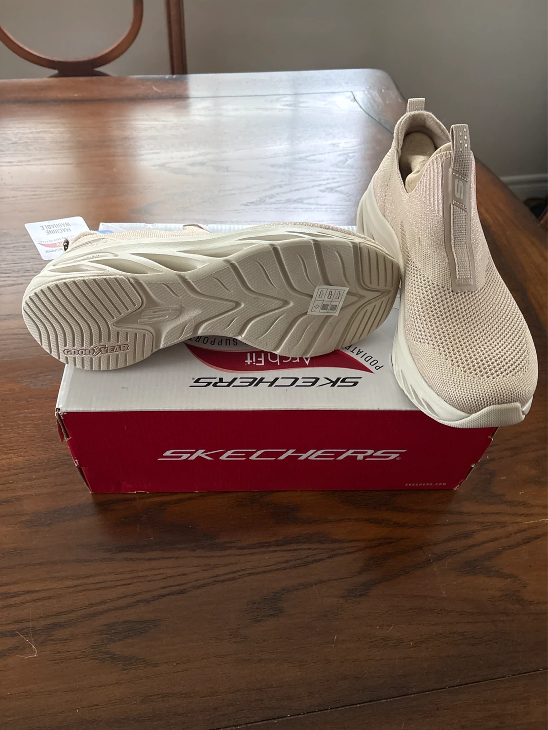 Skechers Arch Fit Women's Slip-On Shoes - photo 2