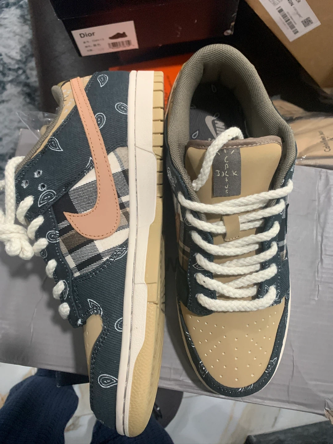 Nike Dunk Low Travis Scott Cactus Jack - photo 4