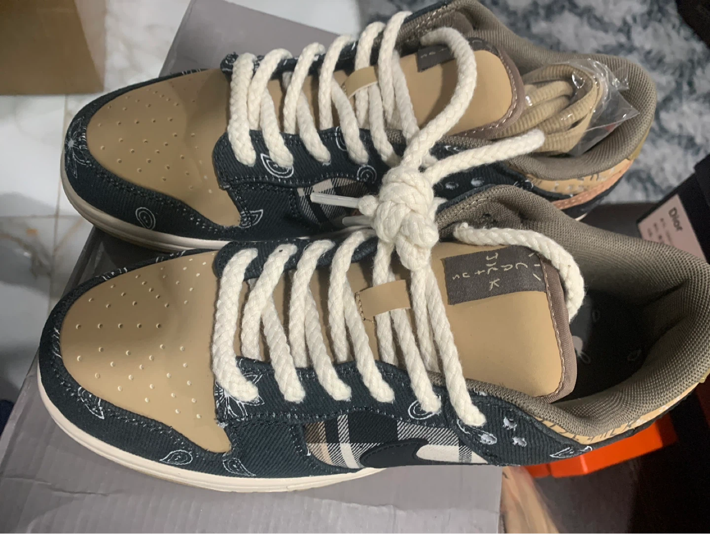 Nike Dunk Low Travis Scott Cactus Jack - photo 5