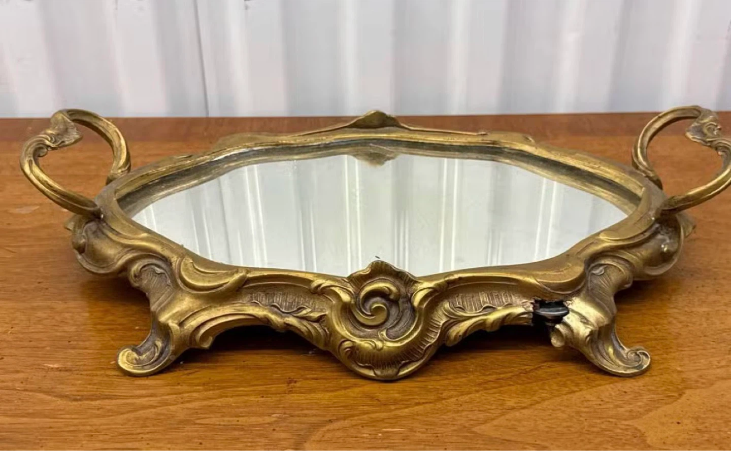 Vintage Gold Tone Vanity Tray Set - photo 2