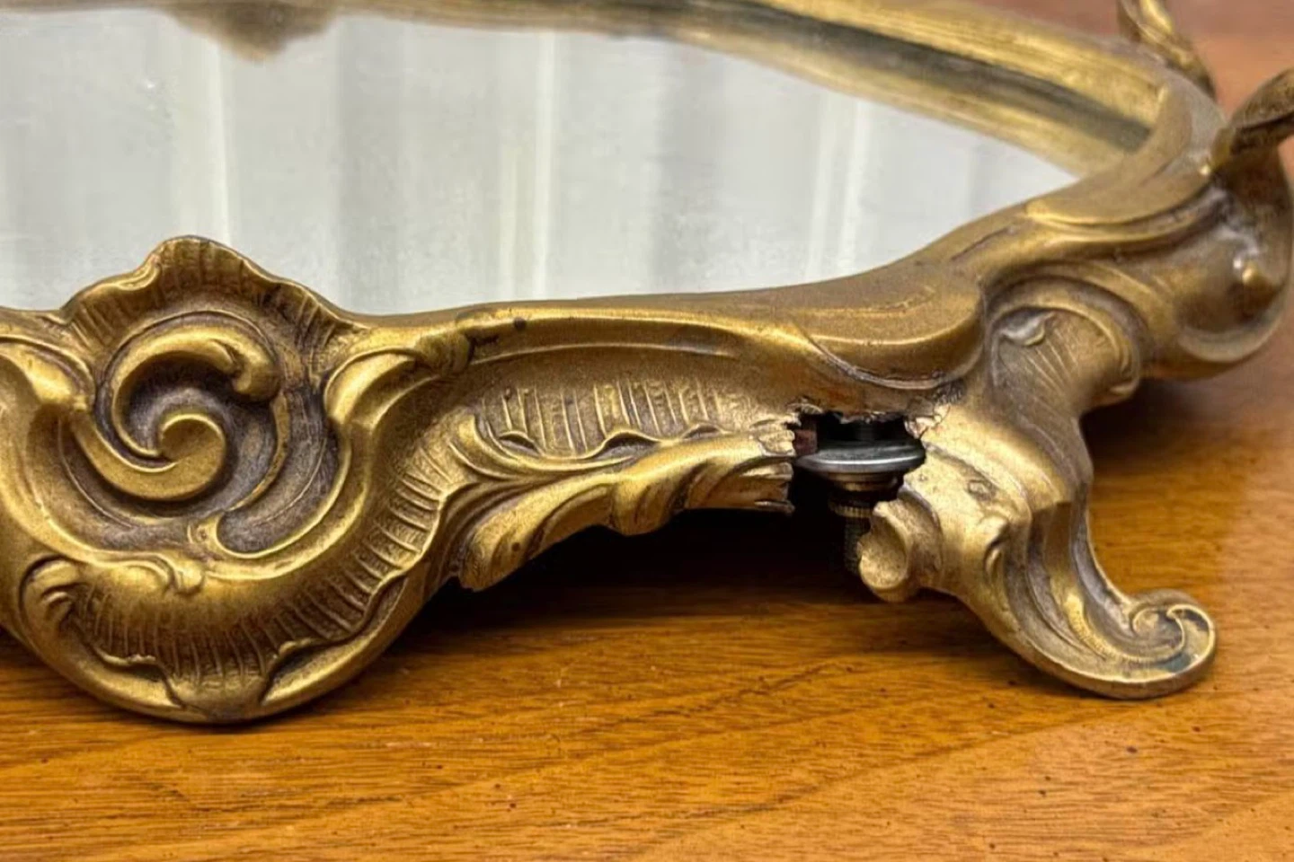 Vintage Gold Tone Vanity Tray Set - photo 3