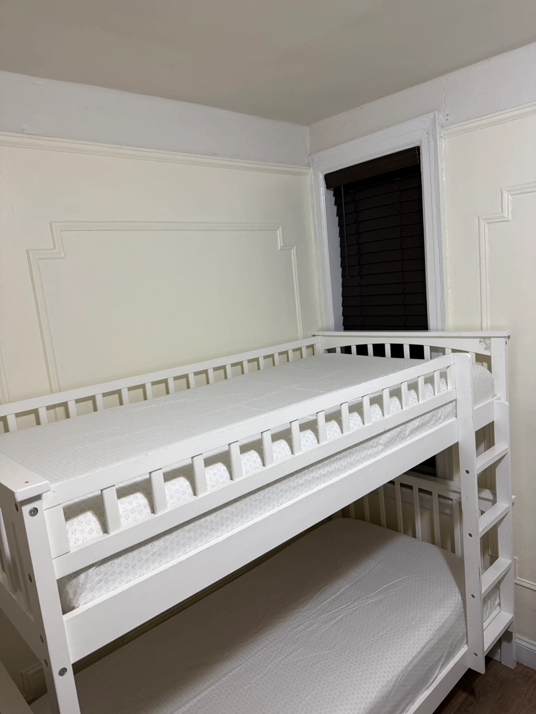 White Twin over Twin Bunk Bed with Mattresses - photo 3