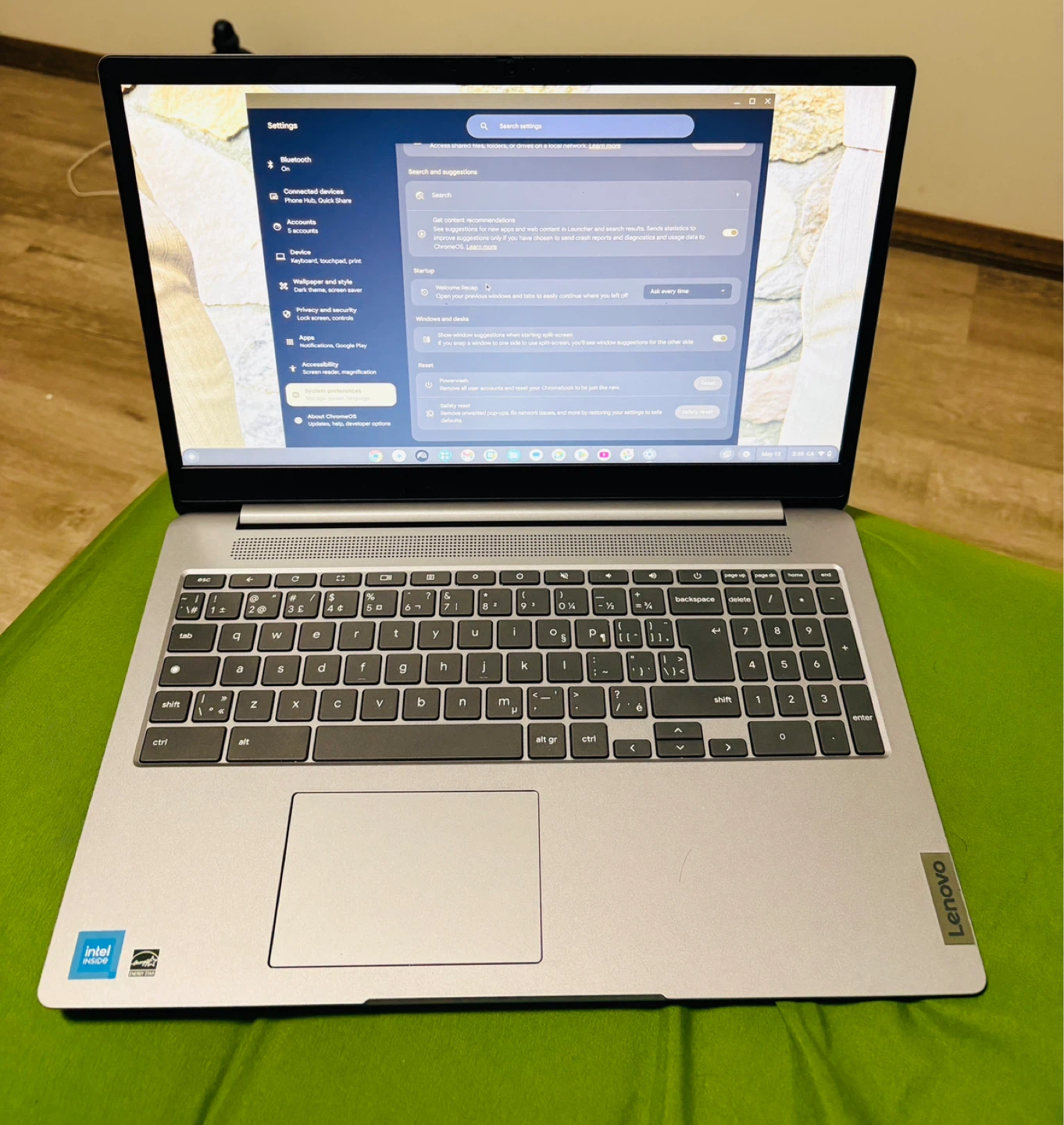 Lenovo IdeaPad 3 Chrome 15IJL6 Laptop - photo 3