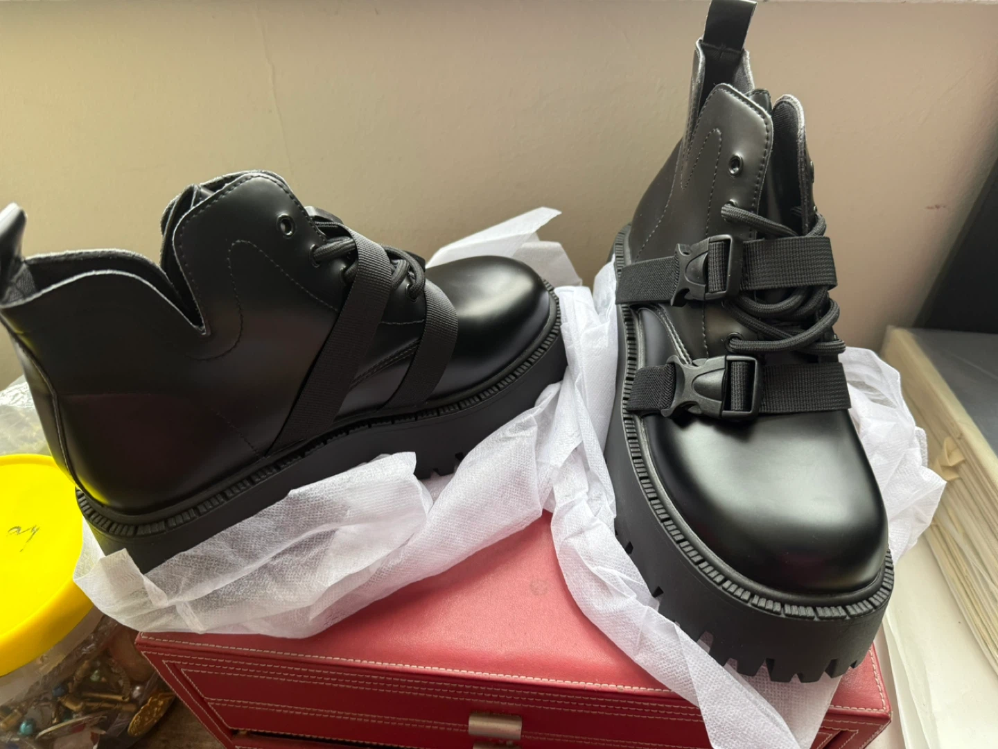 ROMWE Black Chunky Platform Boots CN 37