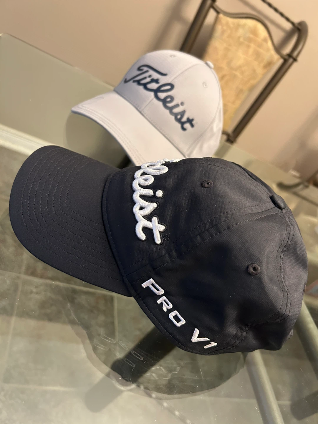 NEW Titleist Men's Tour Performance Golf Caps (Black/Grey) - photo 4