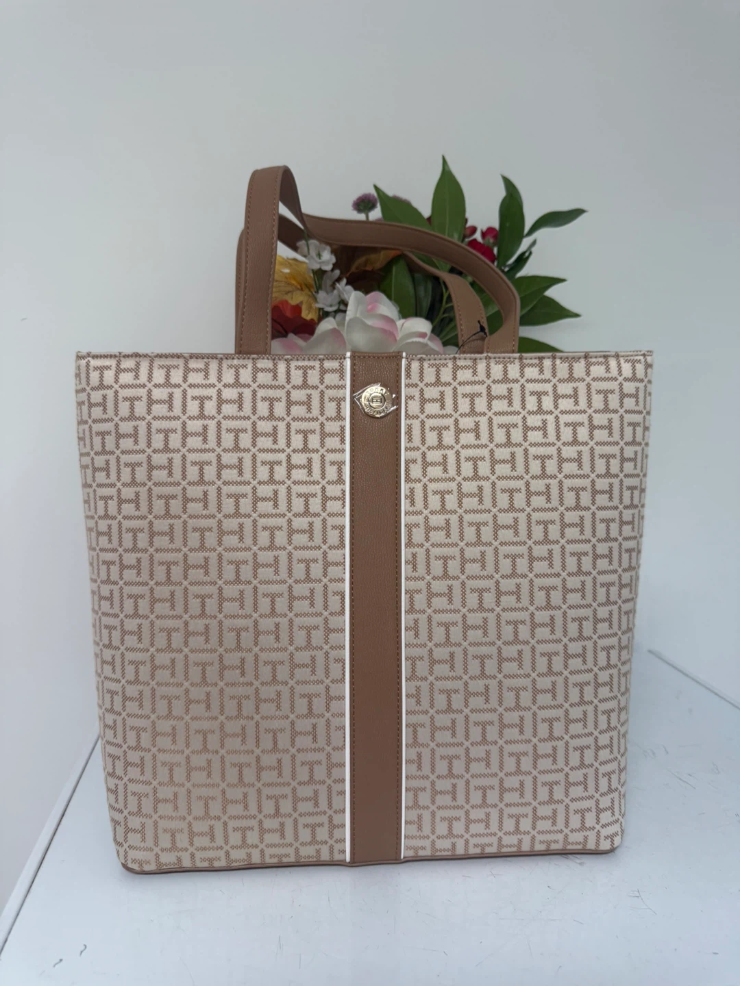 Tommy Hilfiger Tote Bag