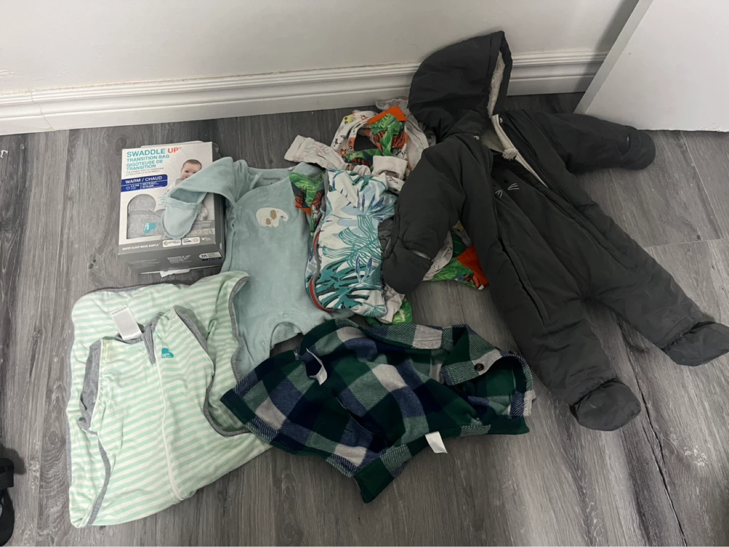 Baby Clothing Bundle - 6-9 months