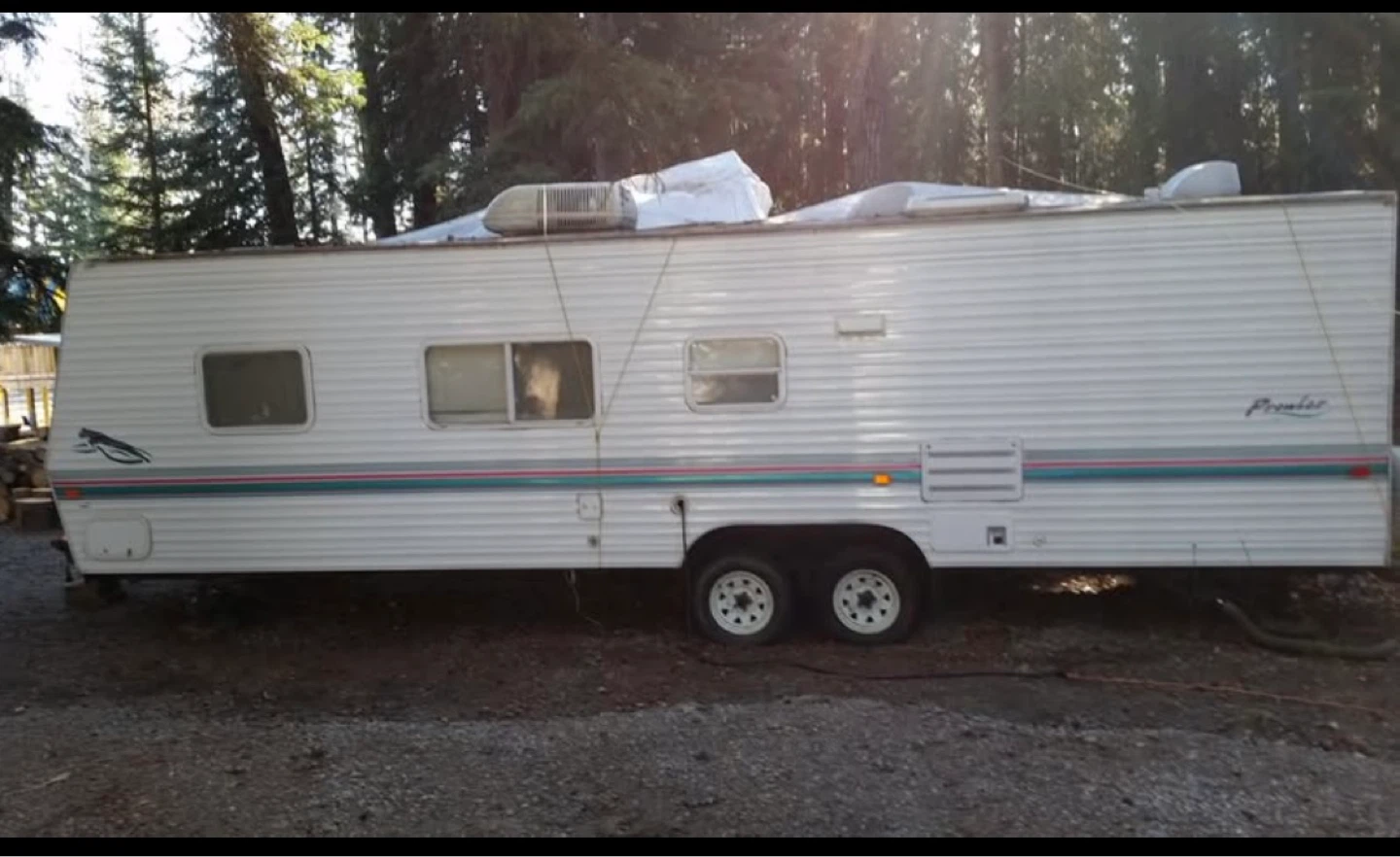 1994 Fleetwood Prowler travel trailer 28 ft