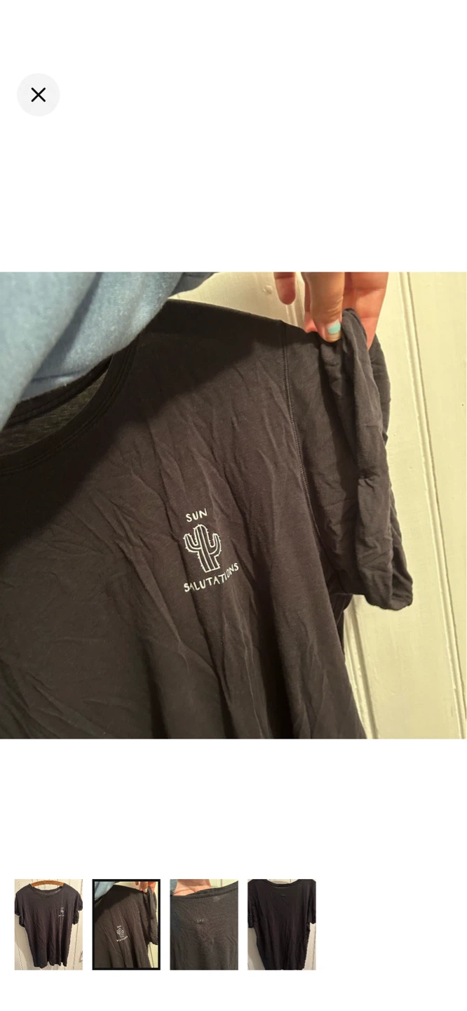 Lululemon black t-shirt with cactus graphic - photo 2