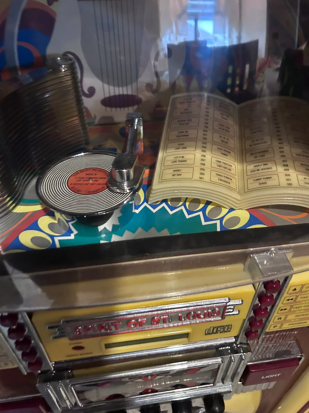 Spirit of St. Louis Jukebox - photo 2