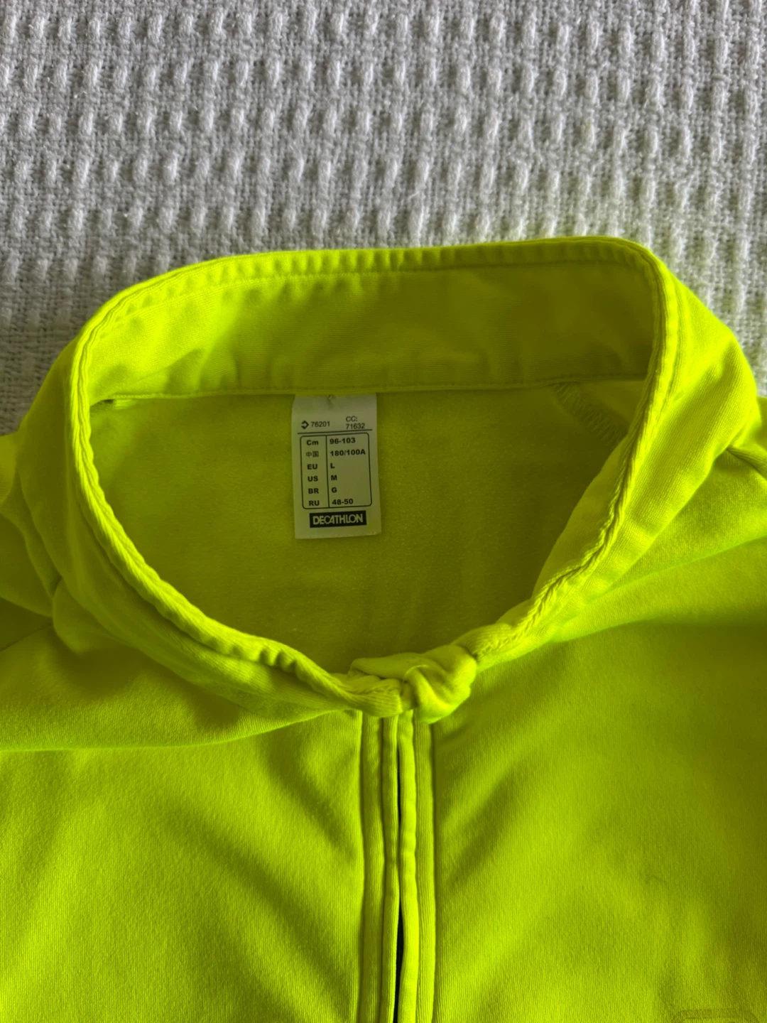 DECATHLON Long Sleeve Zip-Up Athletic Top - Neon Yellow - Medium - photo 3