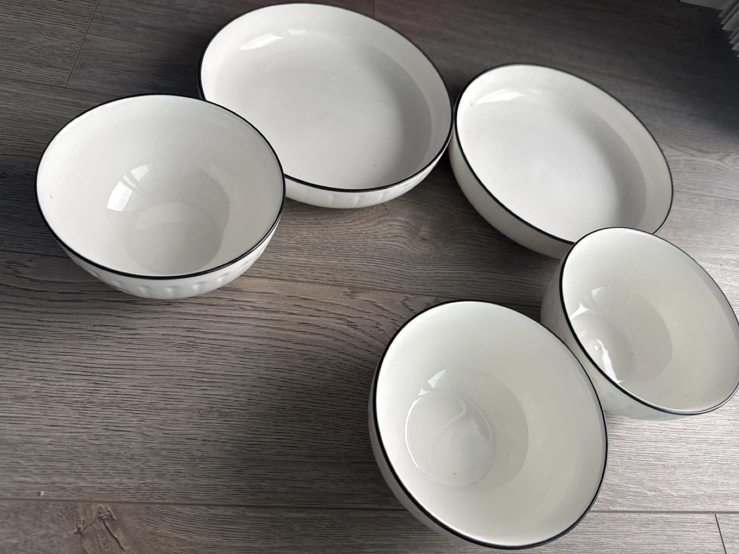 White Ceramic Bowls and Plates Set - photo 2