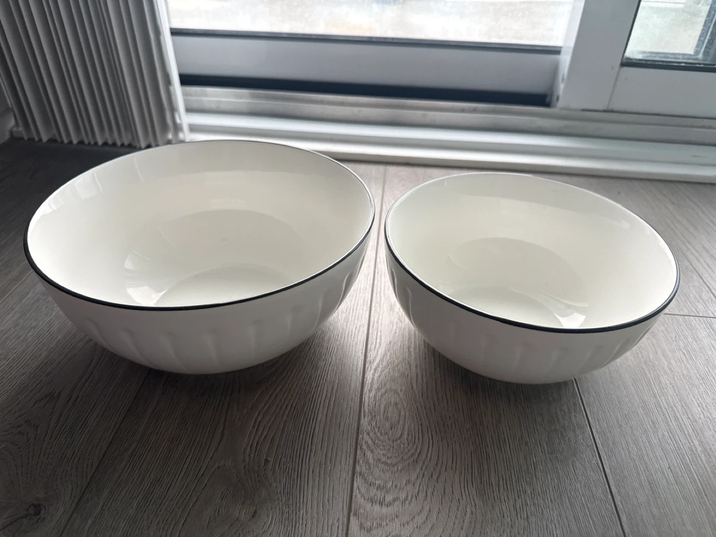 Set of 2 White Large Serving Bowls