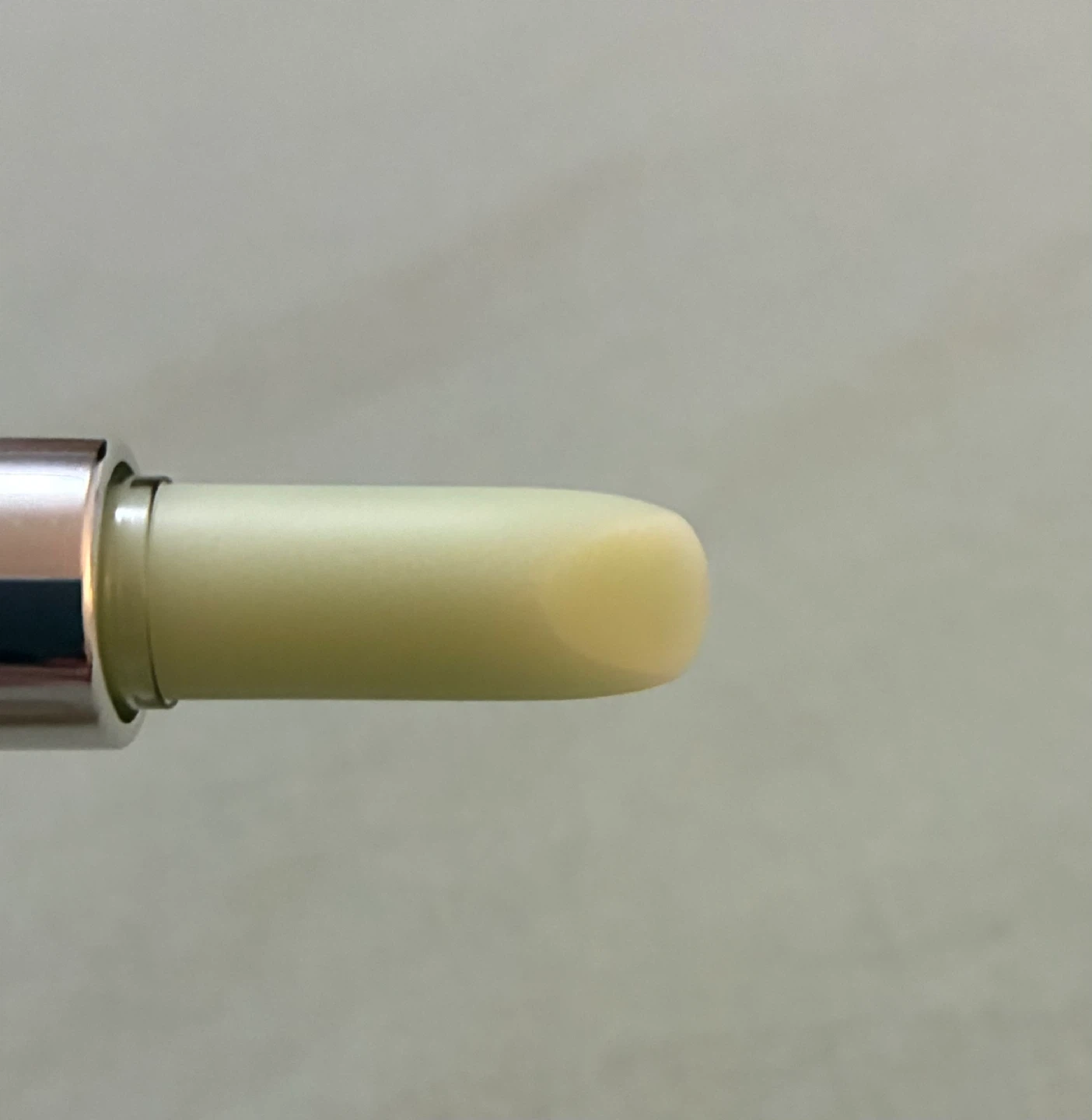 Prada - Hydrating Mini Lip Balm - photo 3