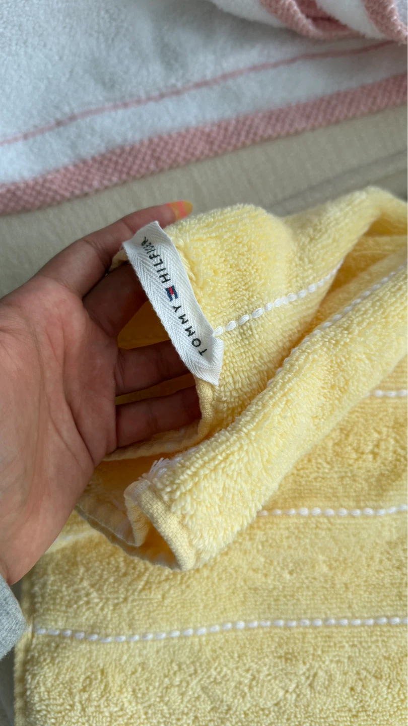 Laura Ashley & Tommy Hilfiger Towels - photo 2