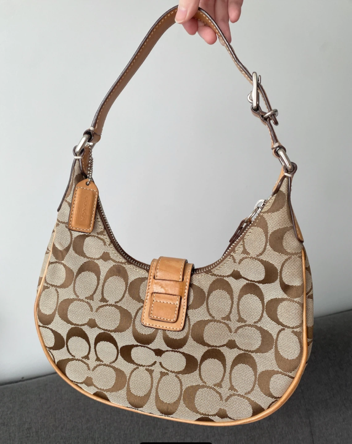 Coach Vintage Hampton Shoulder Bag - photo 3
