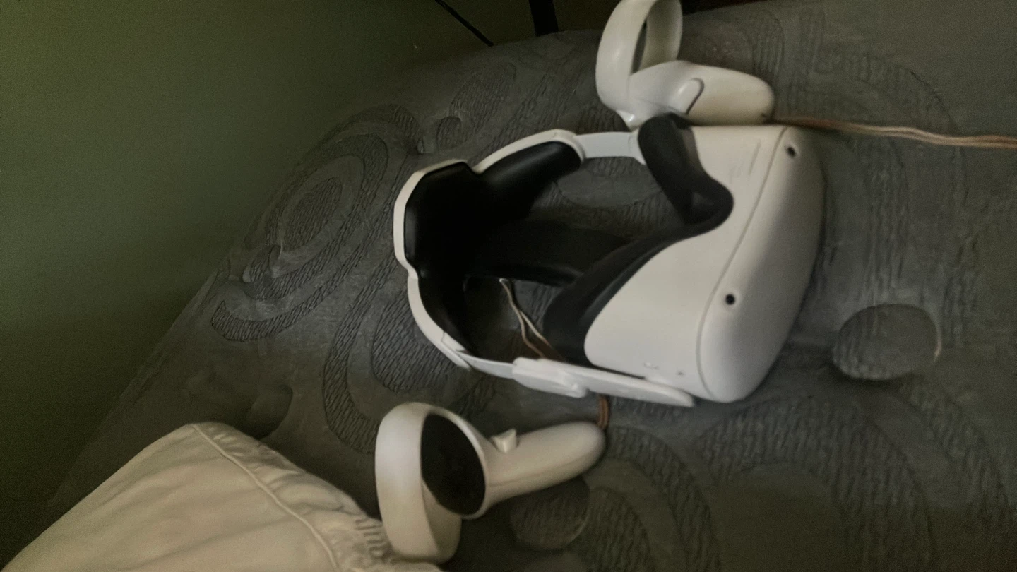 Meta Quest 2 VR Headset with Controllers