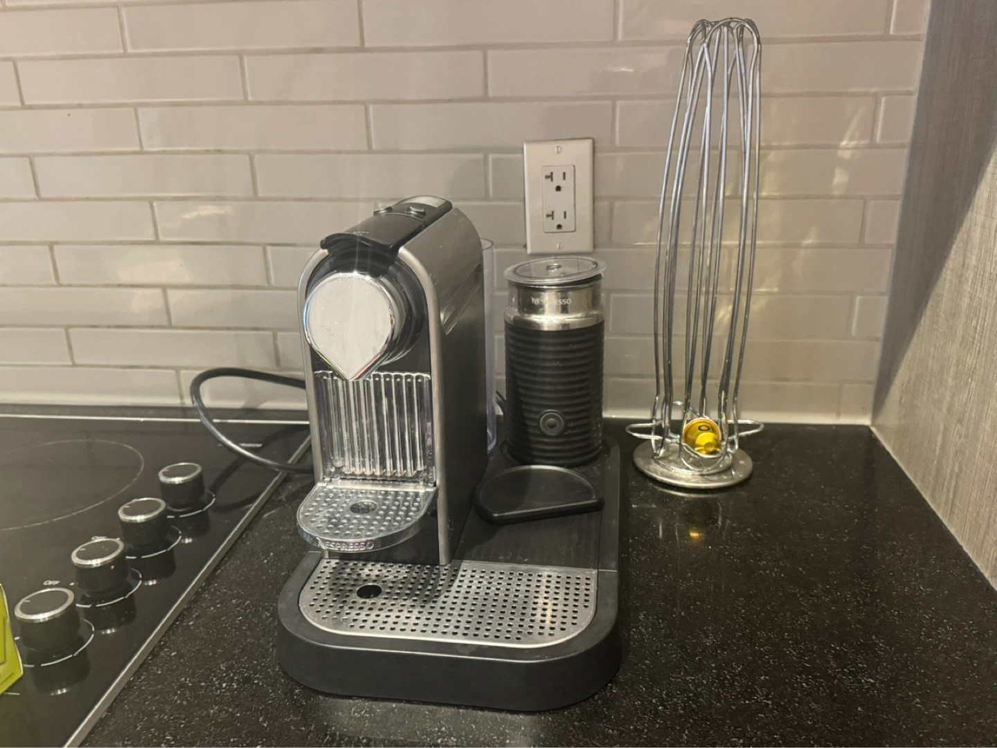 Nespresso Citiz & Milk (Model C121) - photo 2