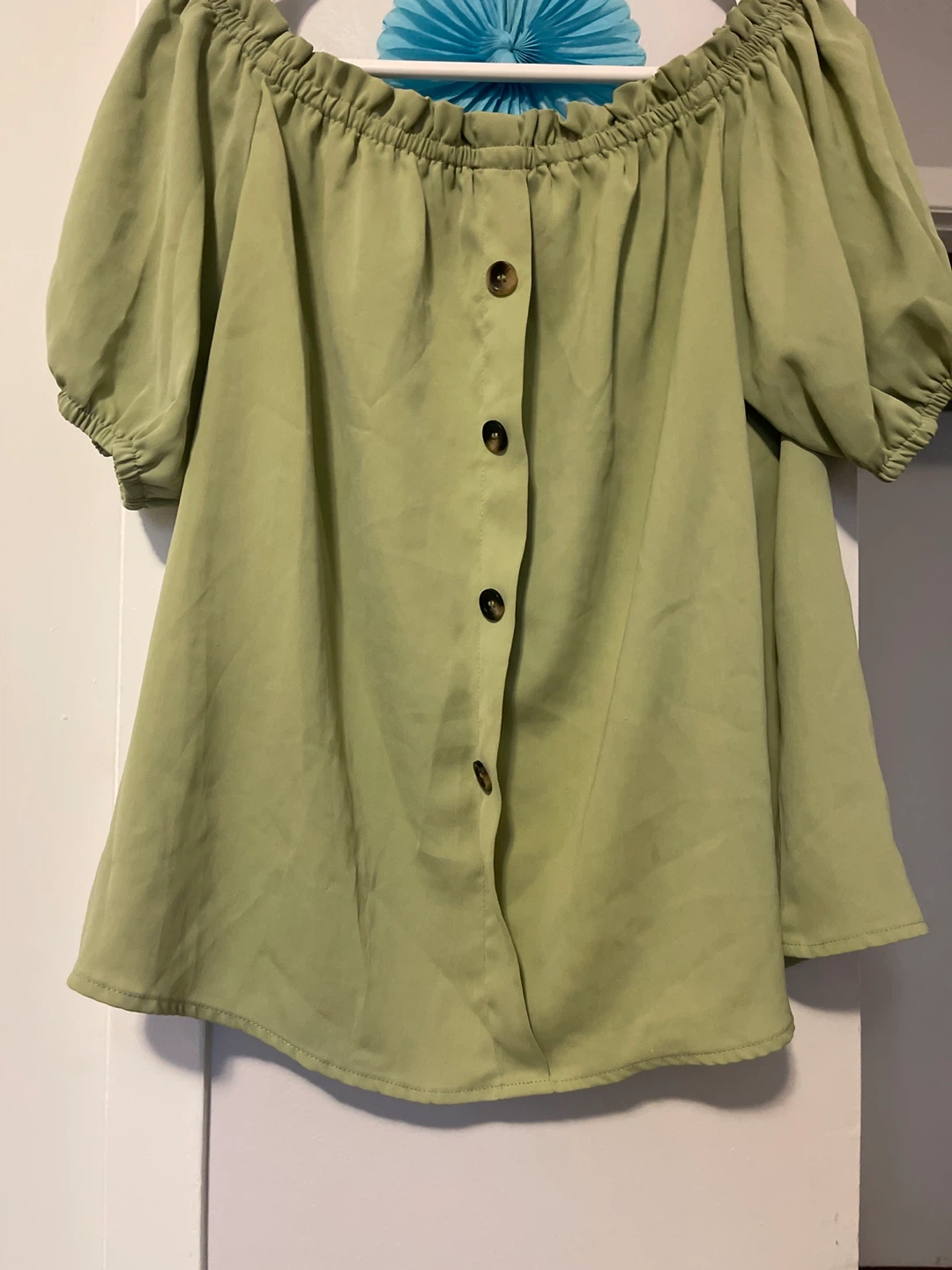 Off-the-shoulder Bardot blouse
