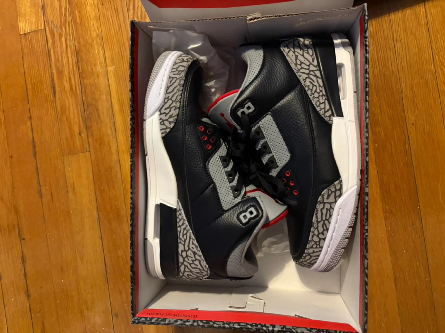 Air Jordan 3 Retro Sneakers - photo 3