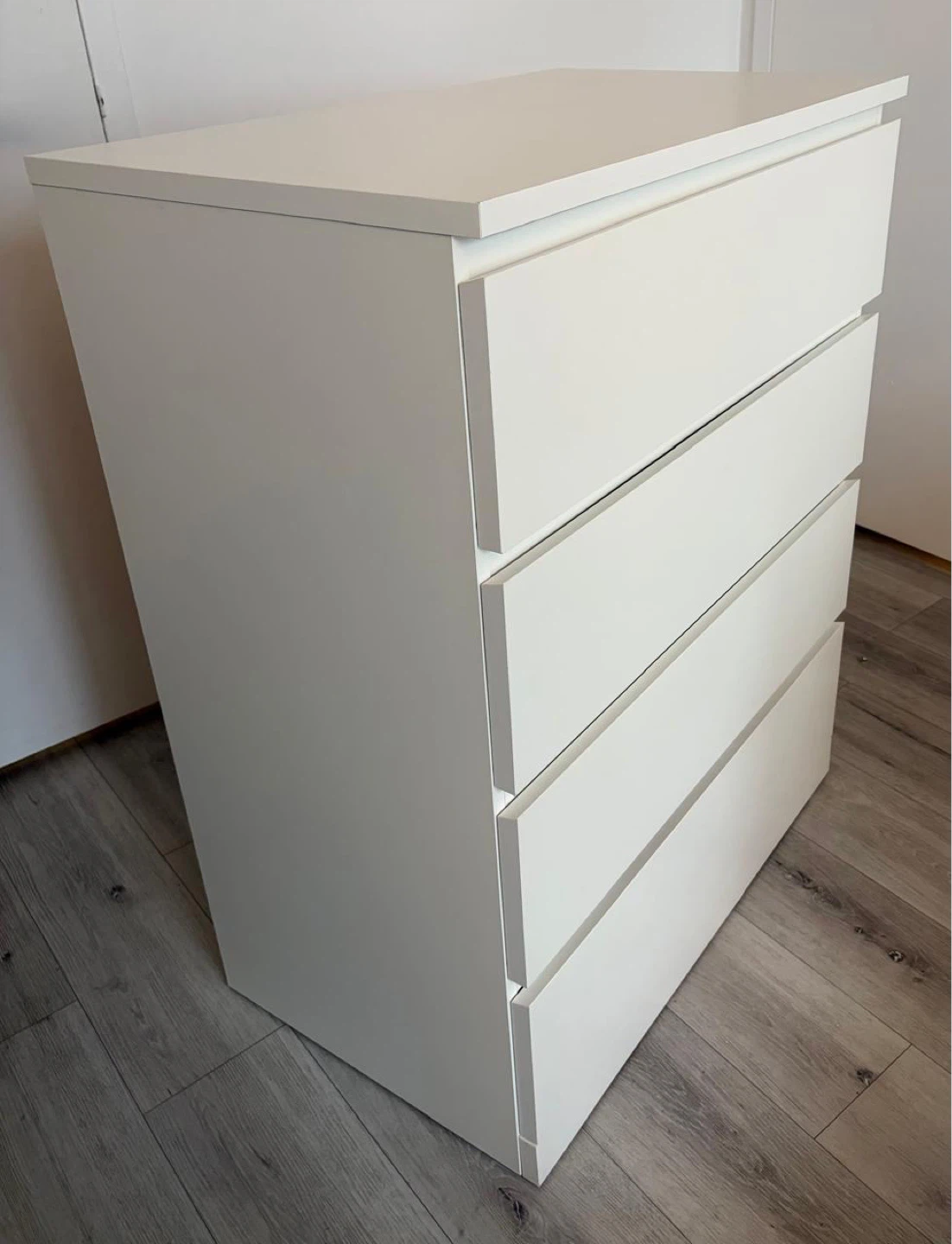 IKEA MALM White 4-Drawer Dresser