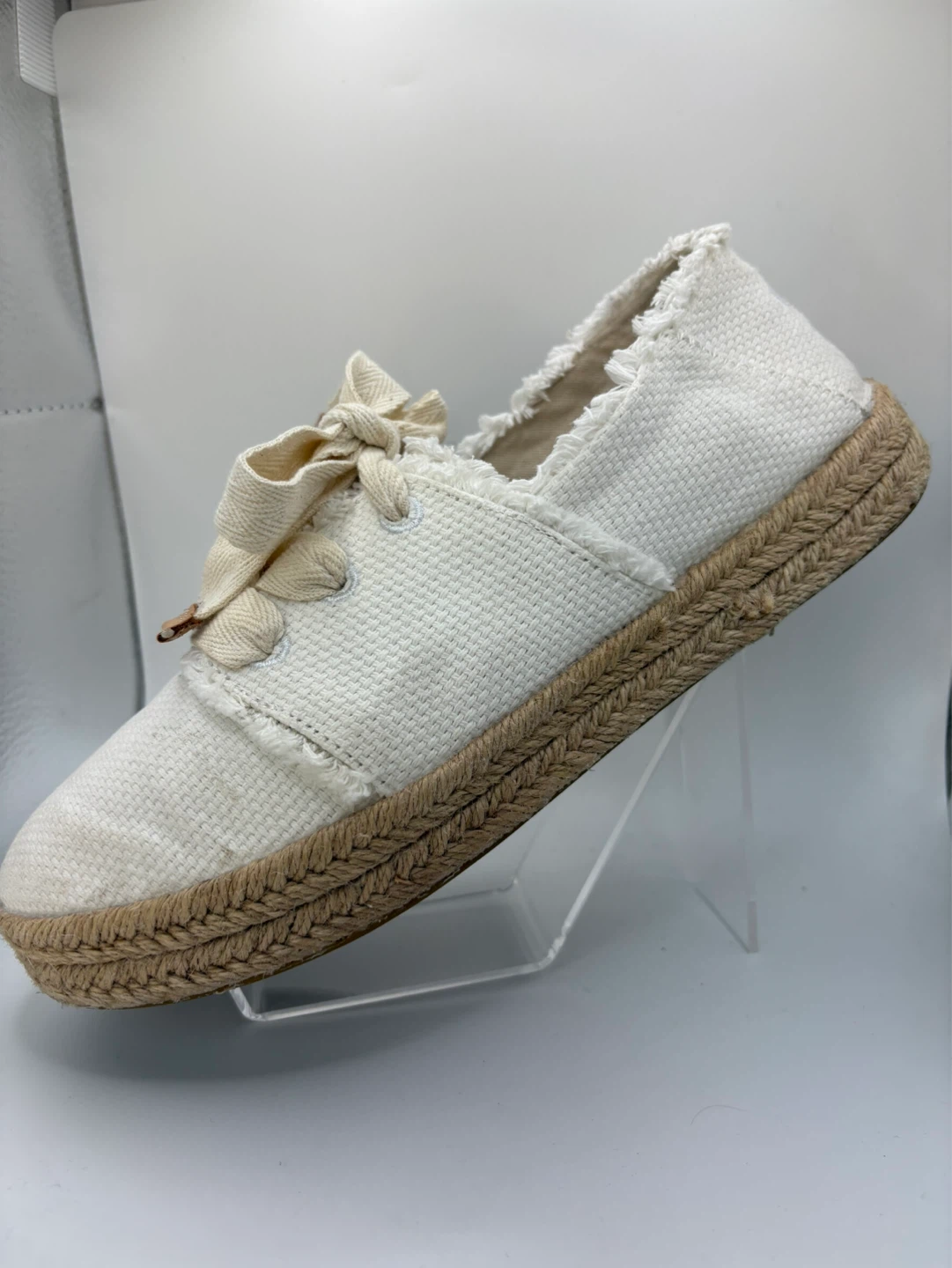 7.5 - TOMS White Canvas Espadrille Flats - photo 4