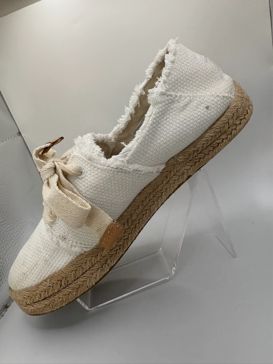 7.5 - TOMS White Canvas Espadrille Flats - photo 3