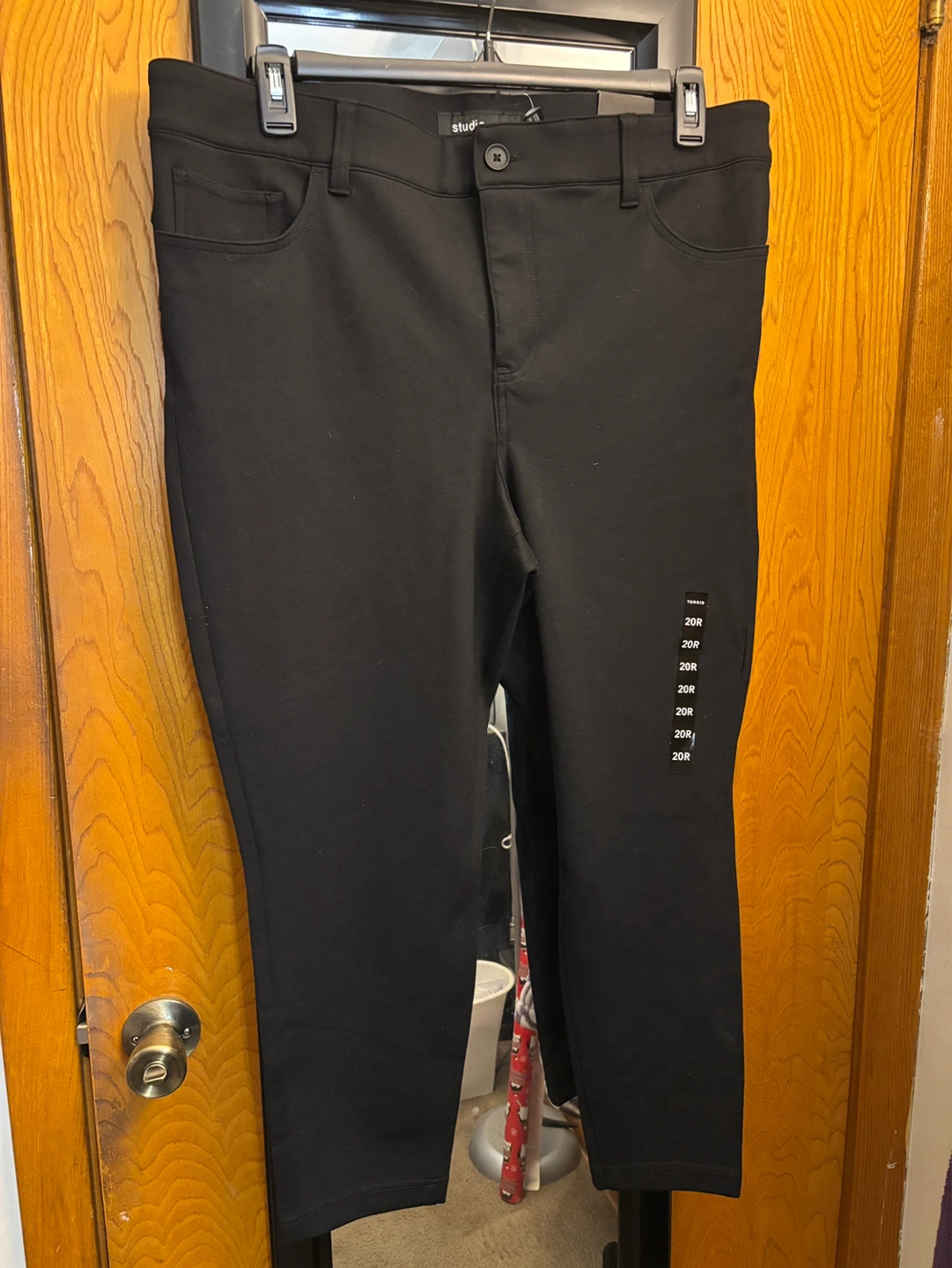 Torrid Bombshell Skinny Studio Luxe Ponte Pants - Black - 20R