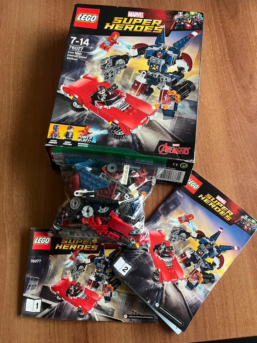 LEGO Marvel Super Heroes 76077 Iron Man: Detroit Steel Strikes - photo 2