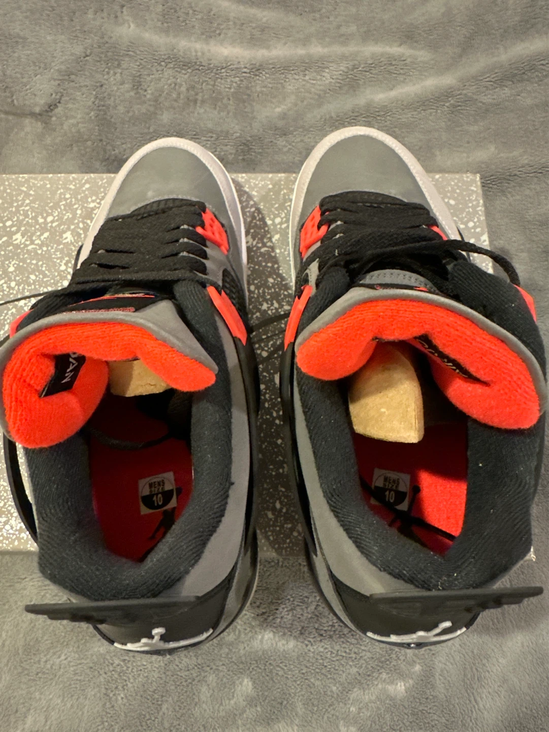 Air Jordan 4 Retro Men's Size 10 Sneakers - photo 3
