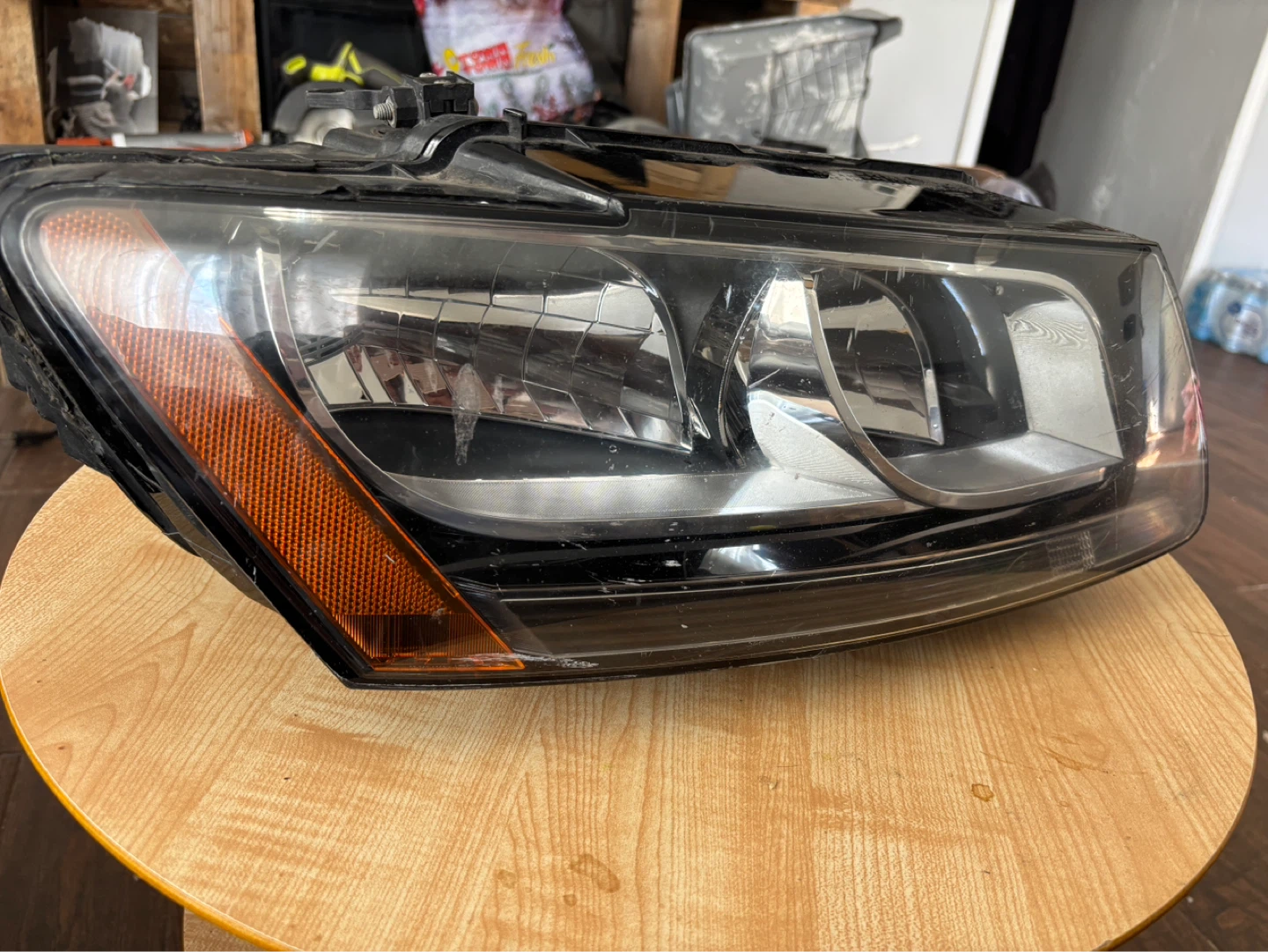 Audi Q5 Passenger Headlight 2012 - photo 3