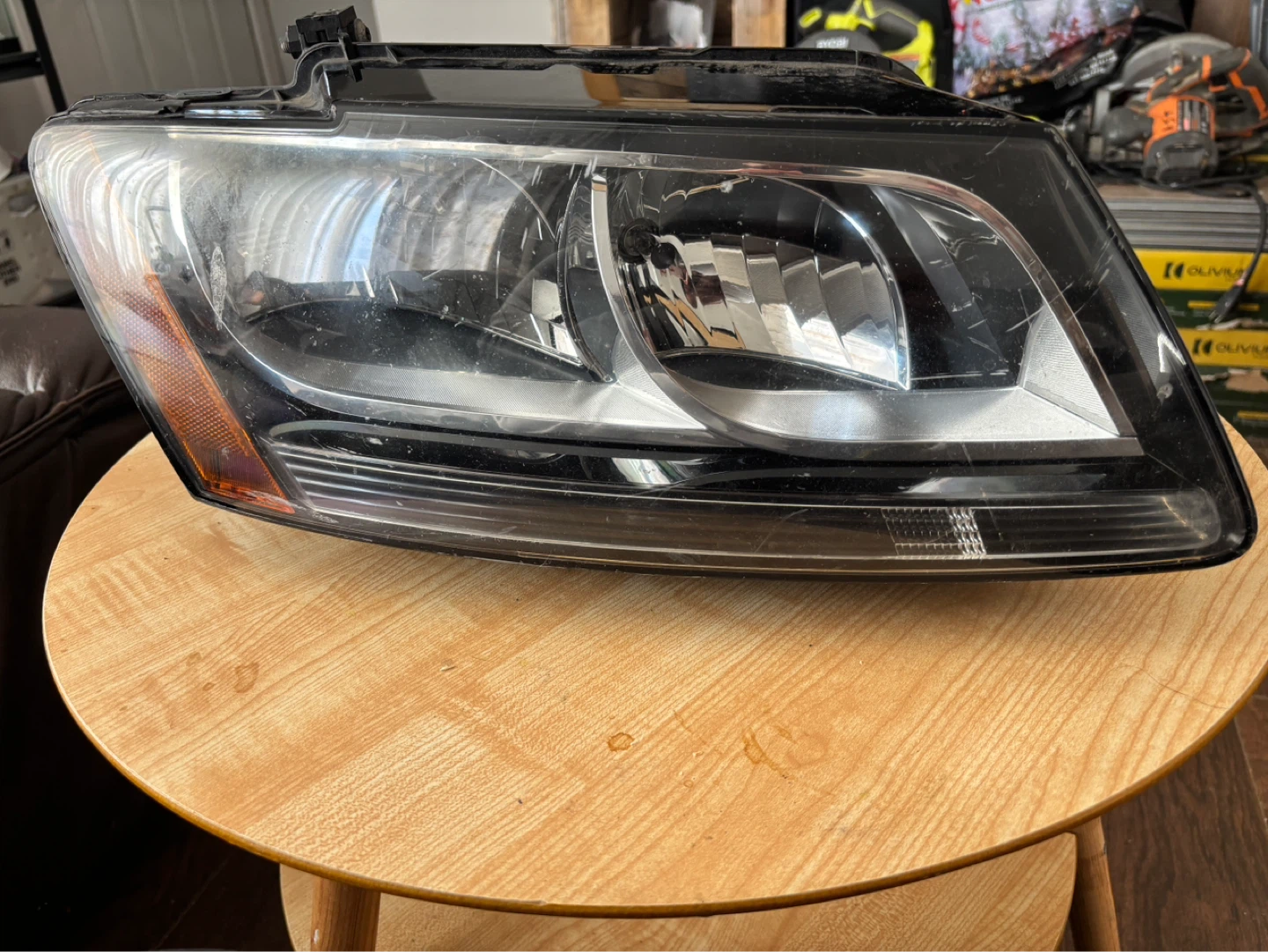 Audi Q5 Passenger Headlight 2012 - photo 2