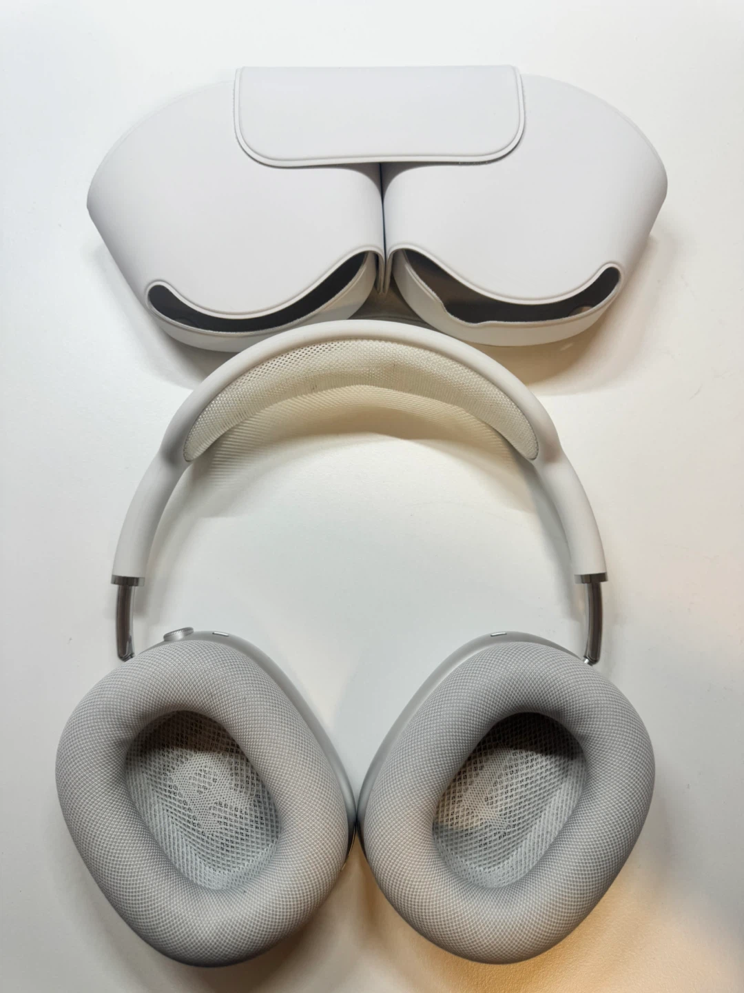 Apple AirPods Max Wireless Headphones - Silver - photo 2