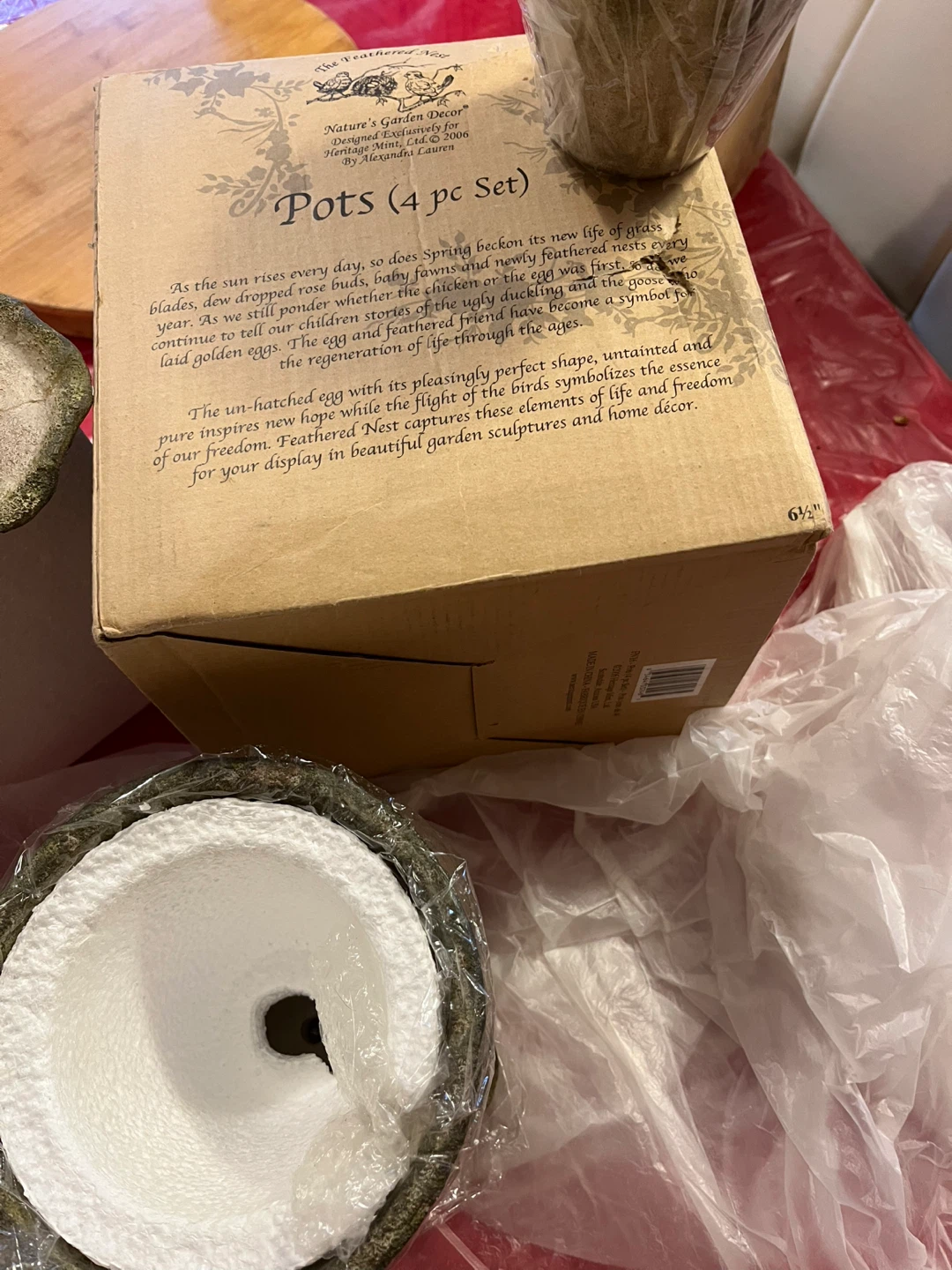 Nature's Garden Decor "The Feathered Nest" Pots (4 pc Set)