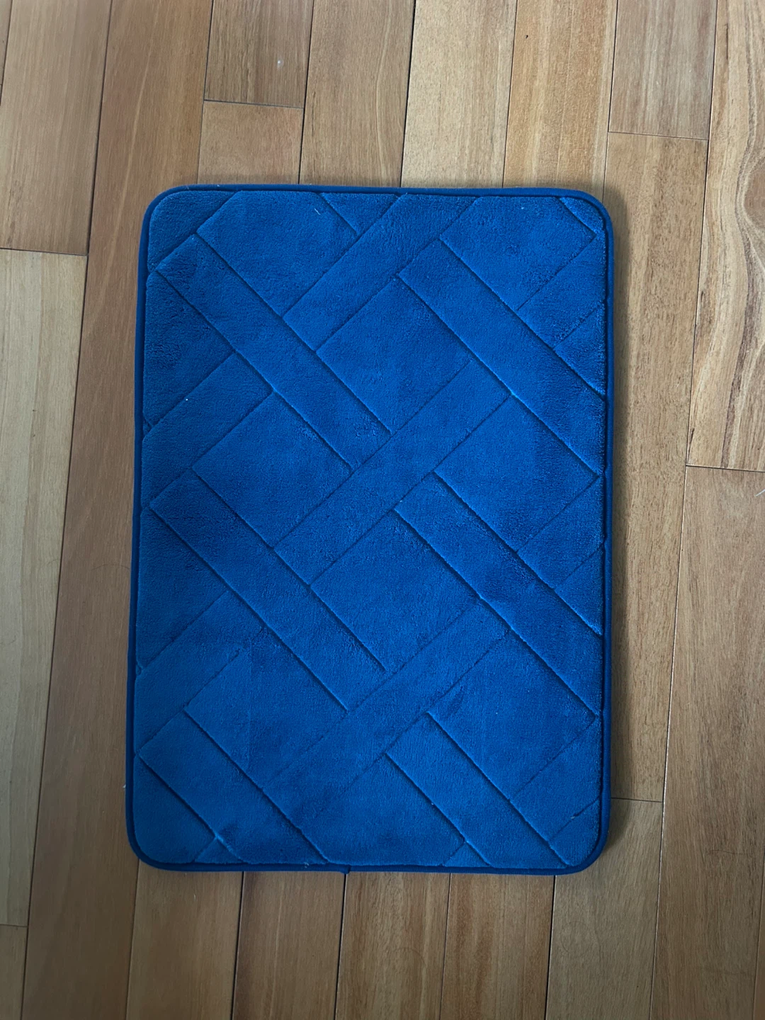 BATH MAT