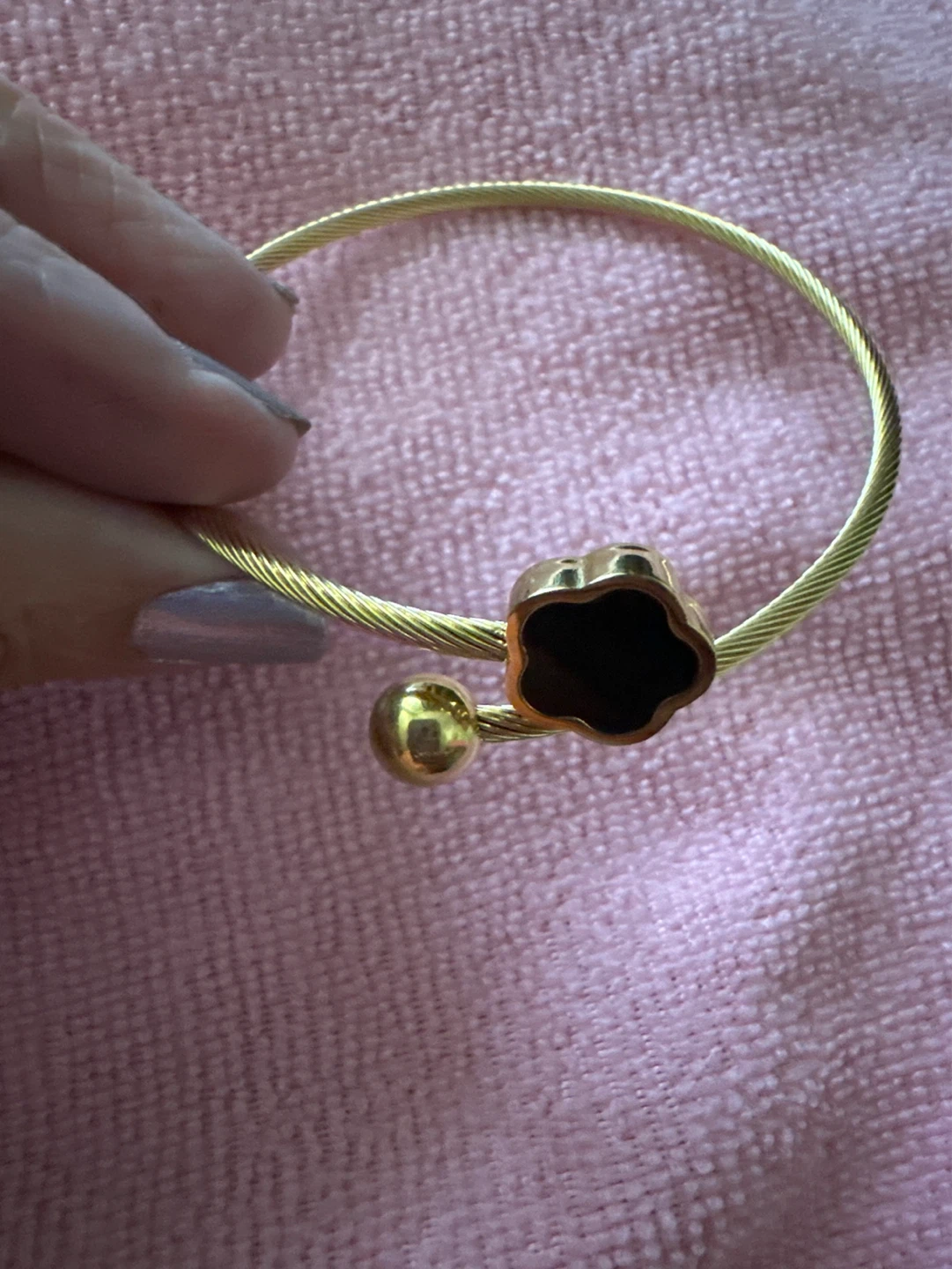 Gold 14k Clover Bracelet with Black Center - photo 2