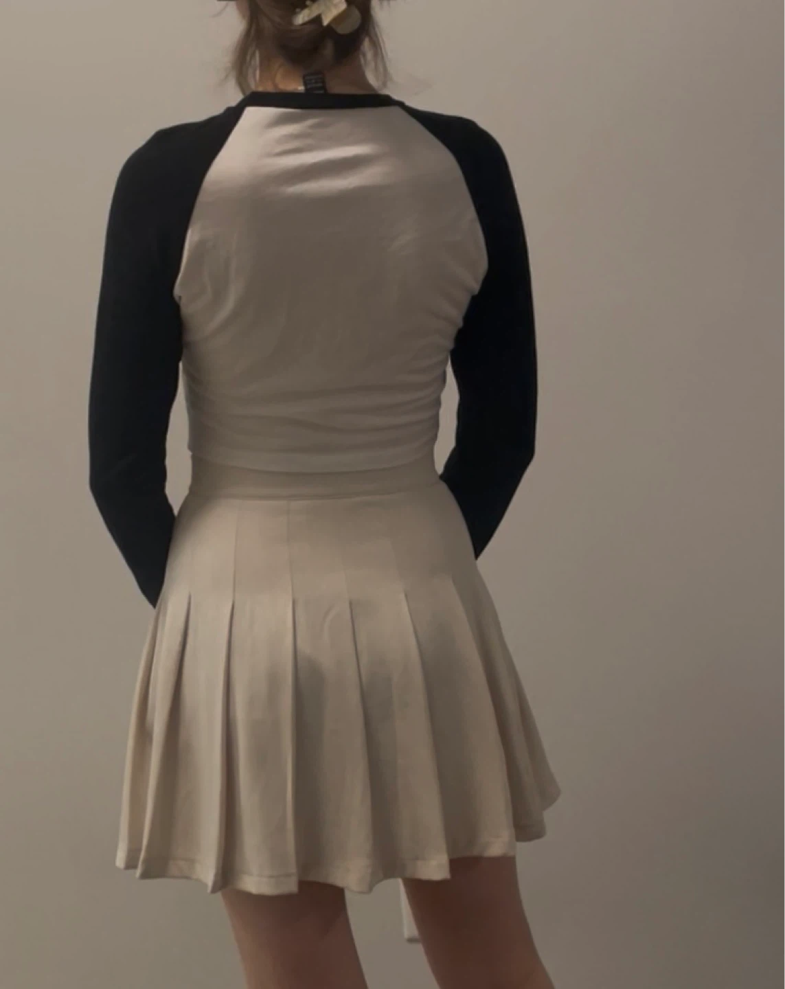 SHEIN Graphic Long Sleeve Raglan Shirt - photo 2
