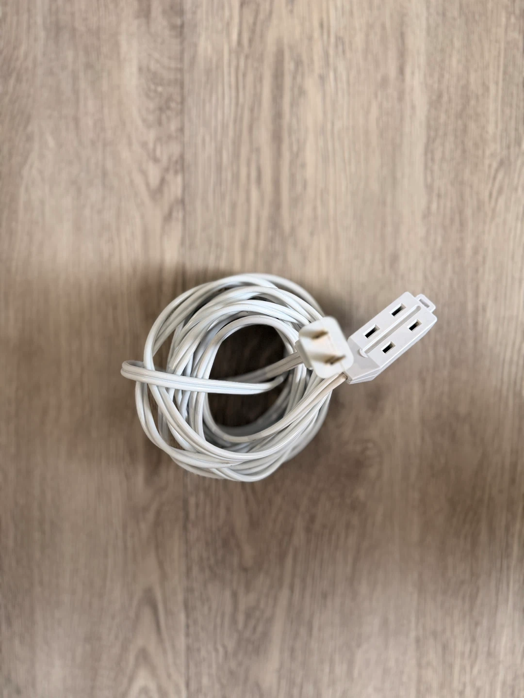 White Extension Cord with 3 Outlets - photo 2