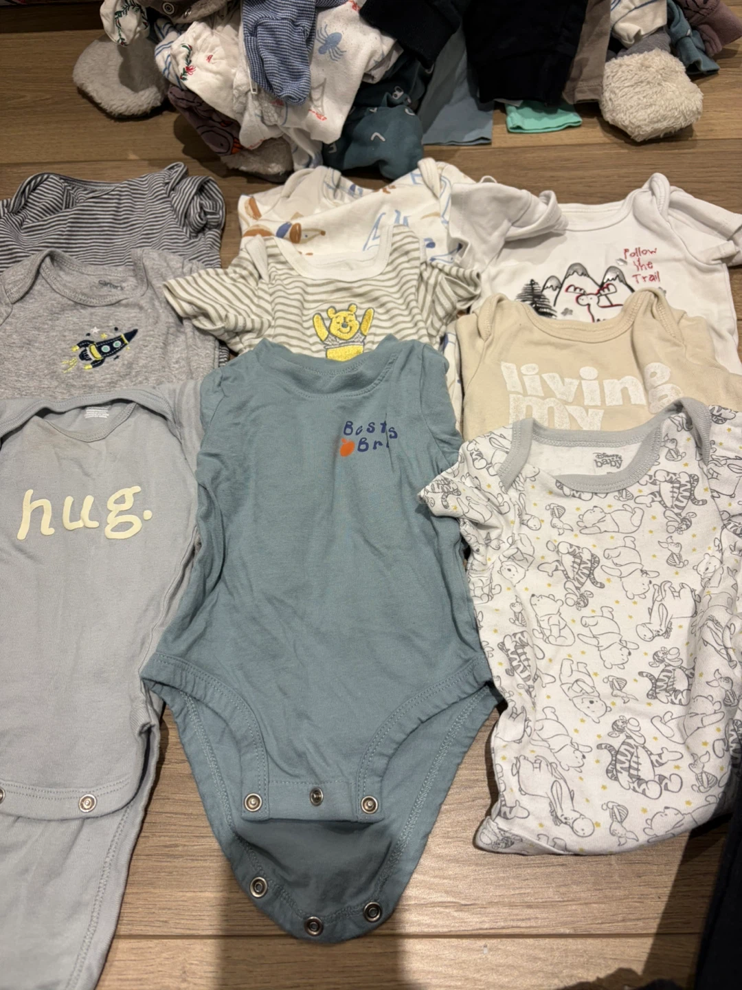 Baby Boy Clothing Lot (0-3 months) - photo 3