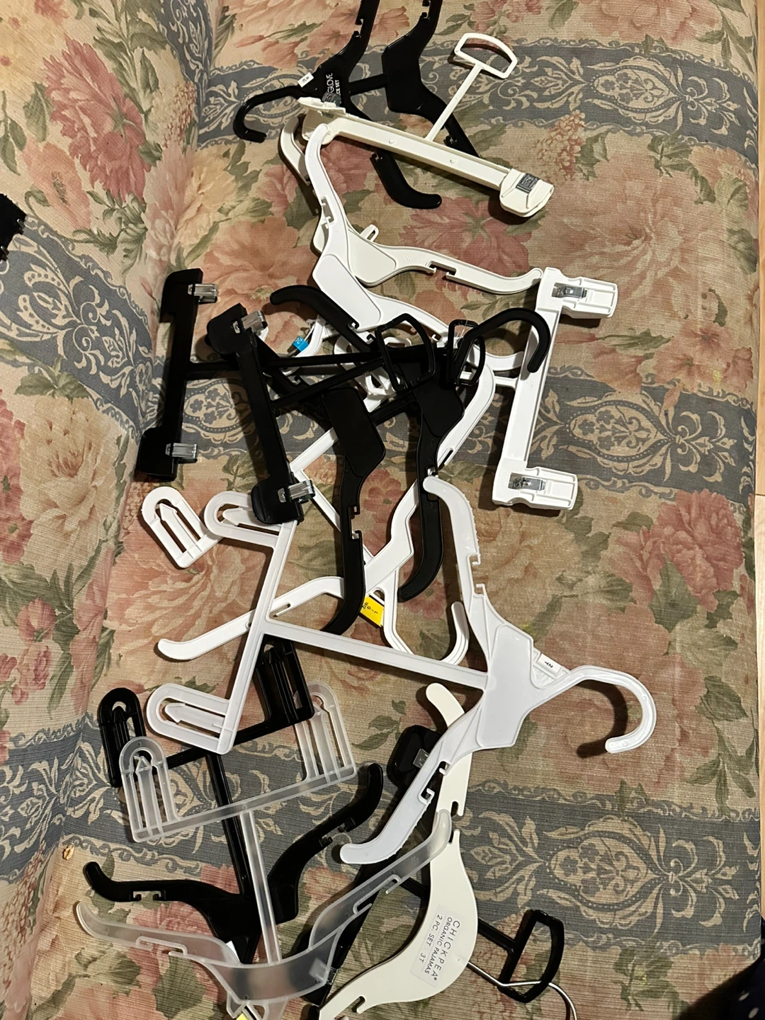 10 baby and kids Clothes Hangers