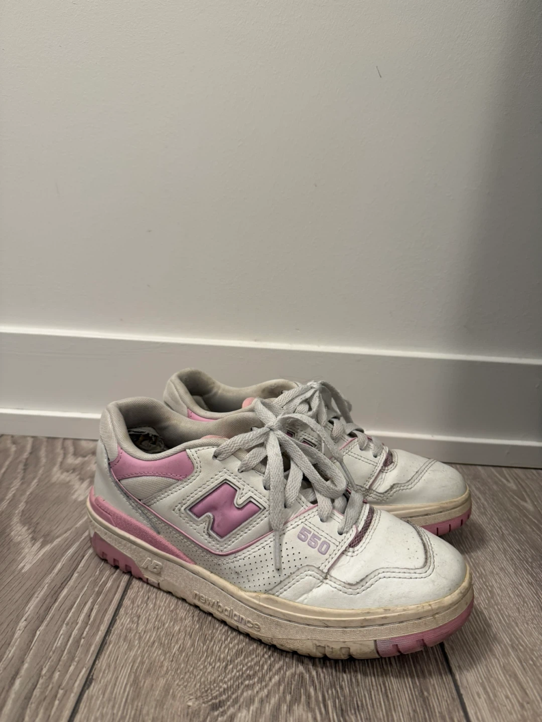 New Balance 550 White Bubblegum Pink size EU38