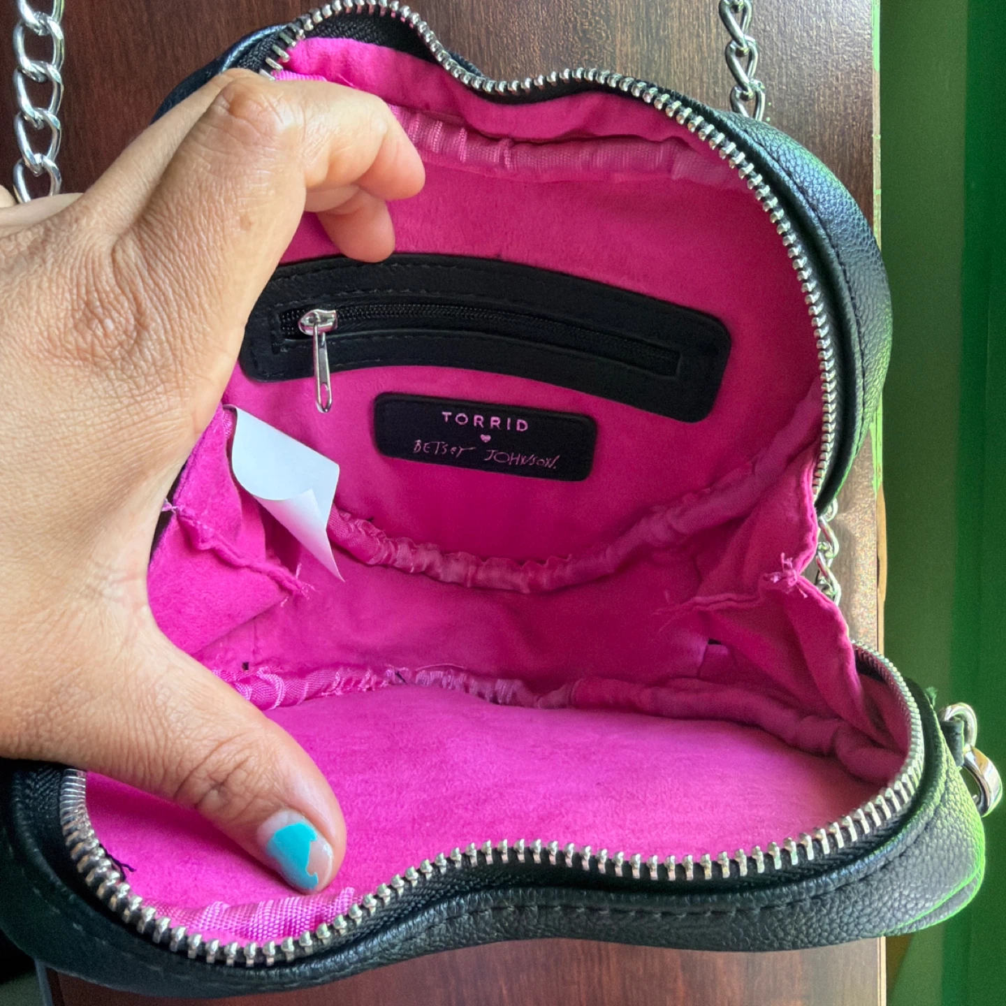 Betsy Johnson crossbody bag - photo 5
