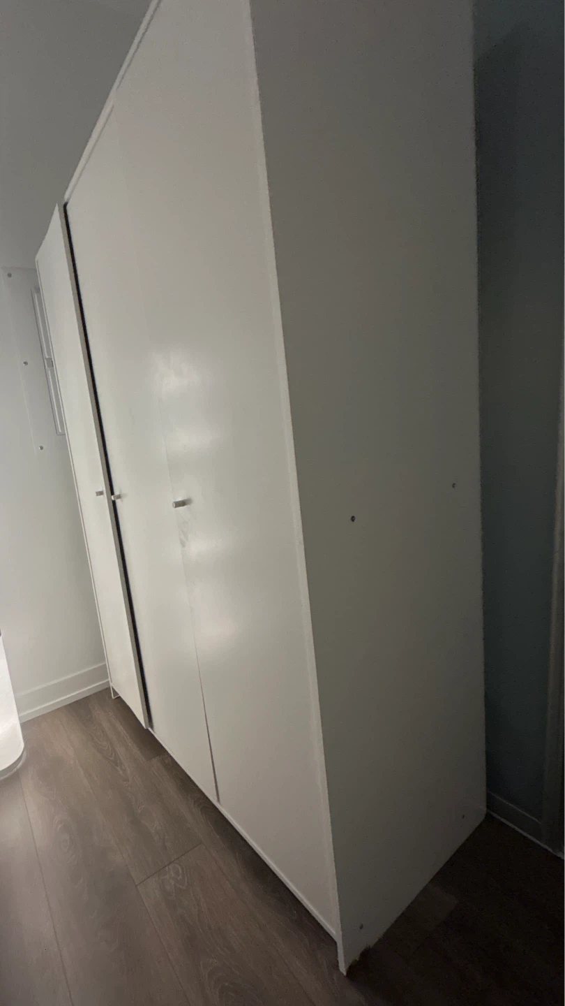 ❗️❗️MUST GO❗️❗️White Wardrobe with 3 Doors and Hanging Rail - photo 4