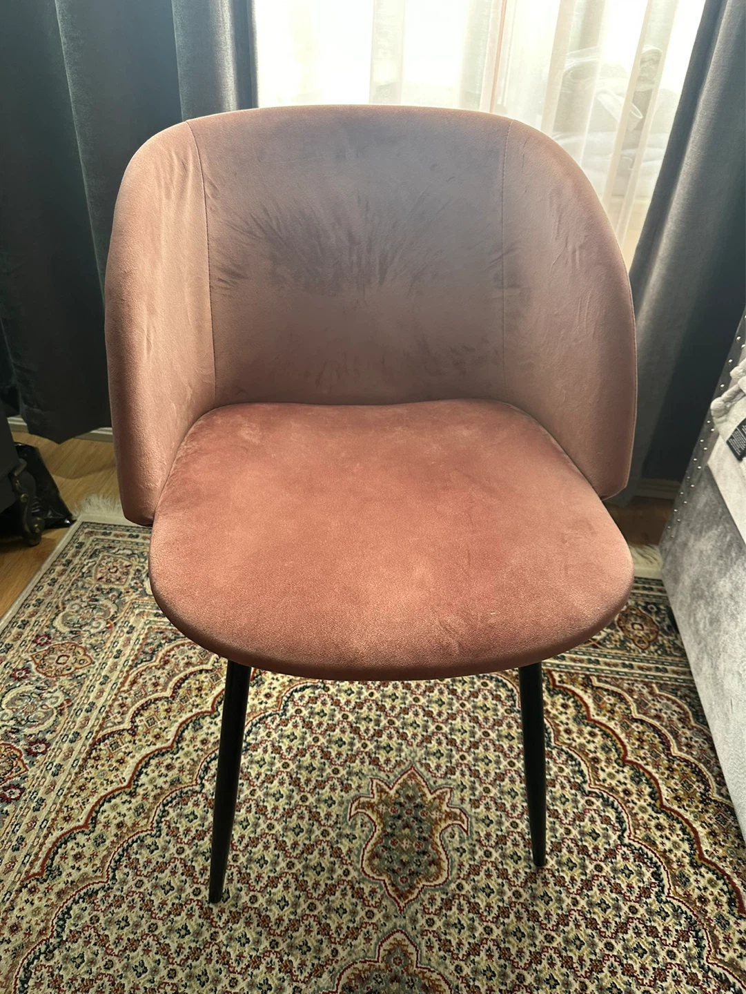 Pink Velvet Accent Chair - photo 2