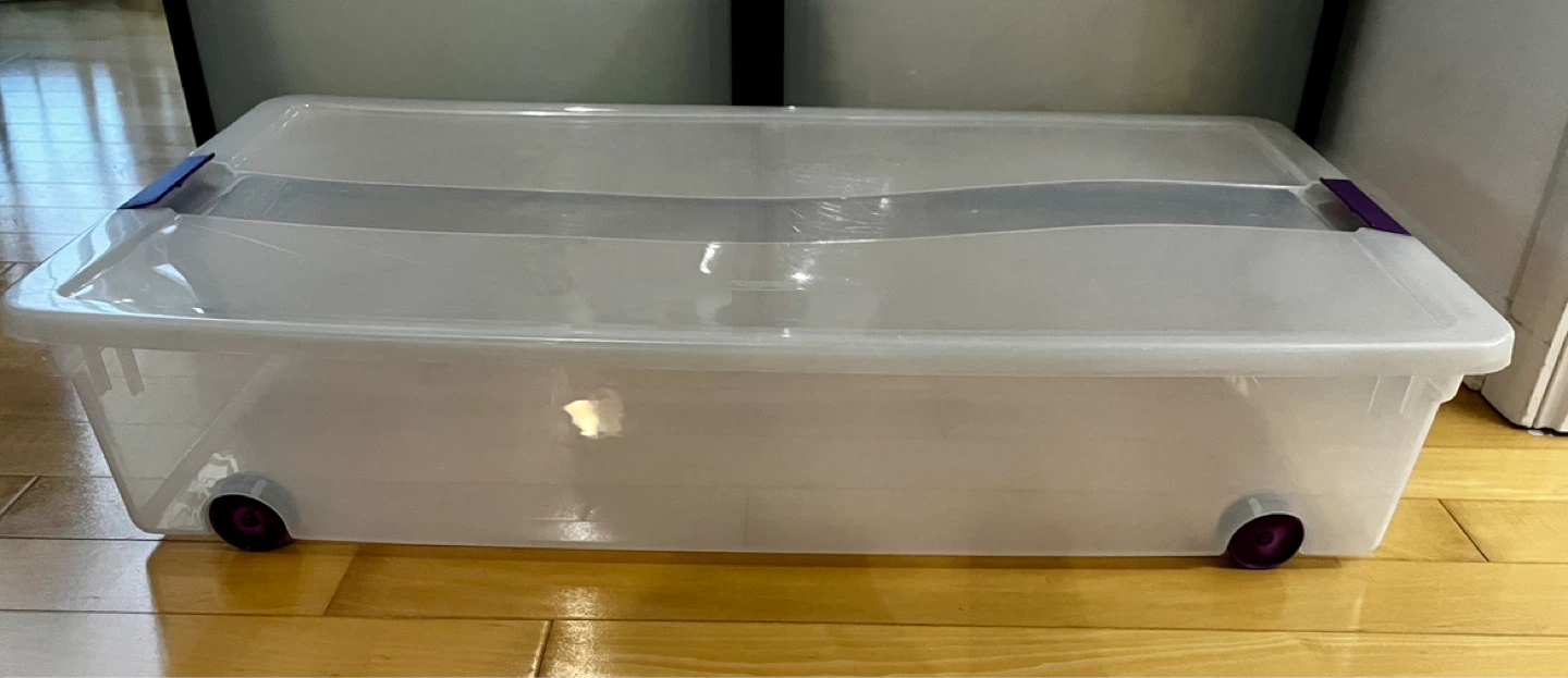 Underbed Storage Bin with Wheels