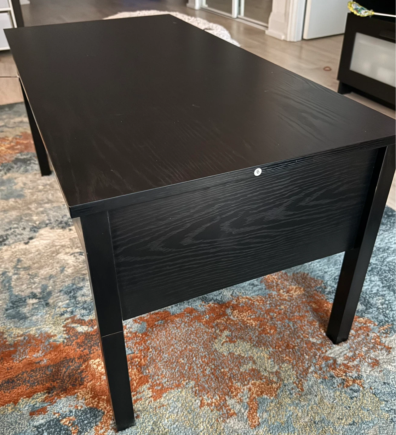 Black Lift-Top Coffee Table