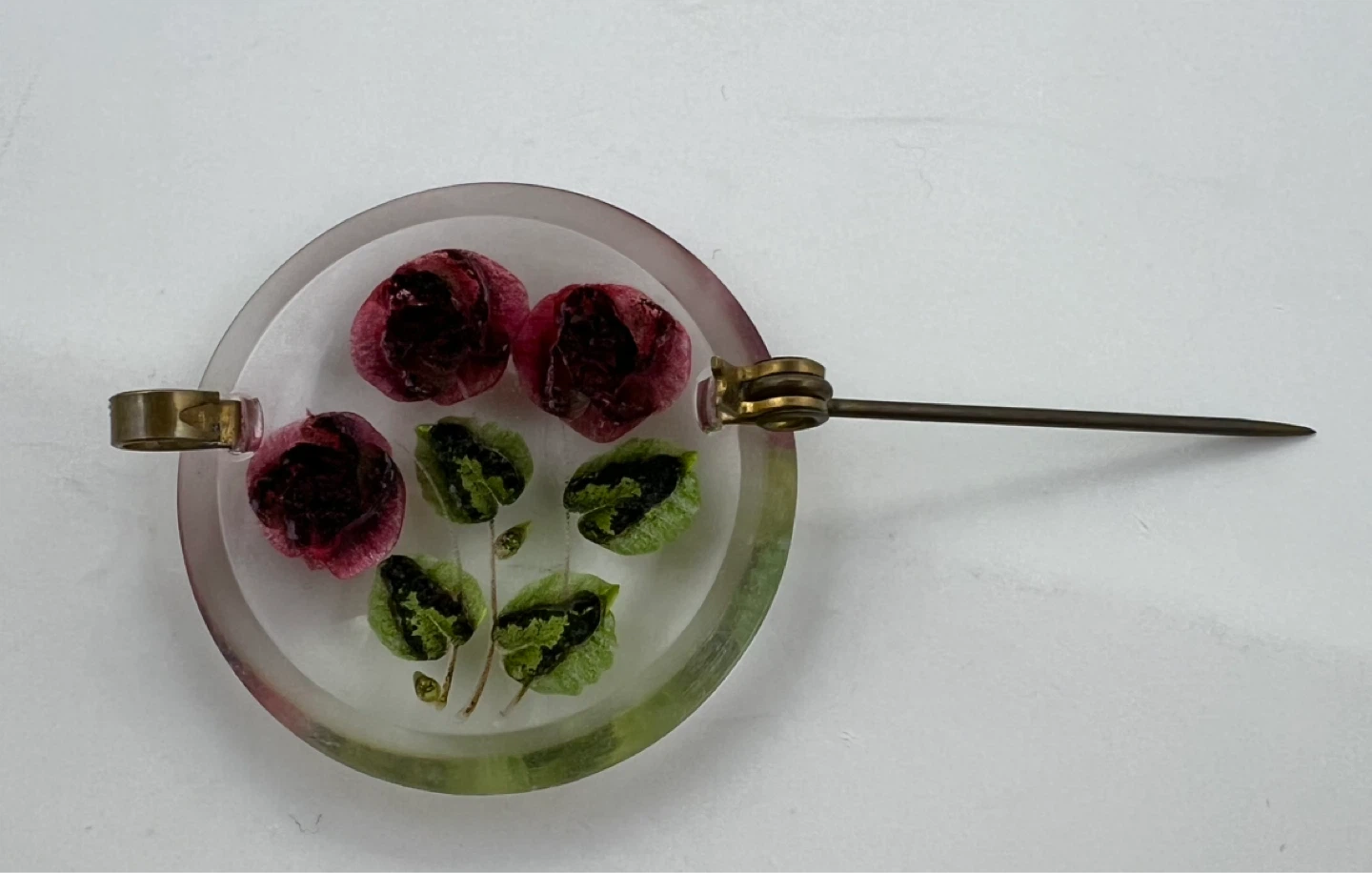 Vintage Lucite Brooch - photo 3