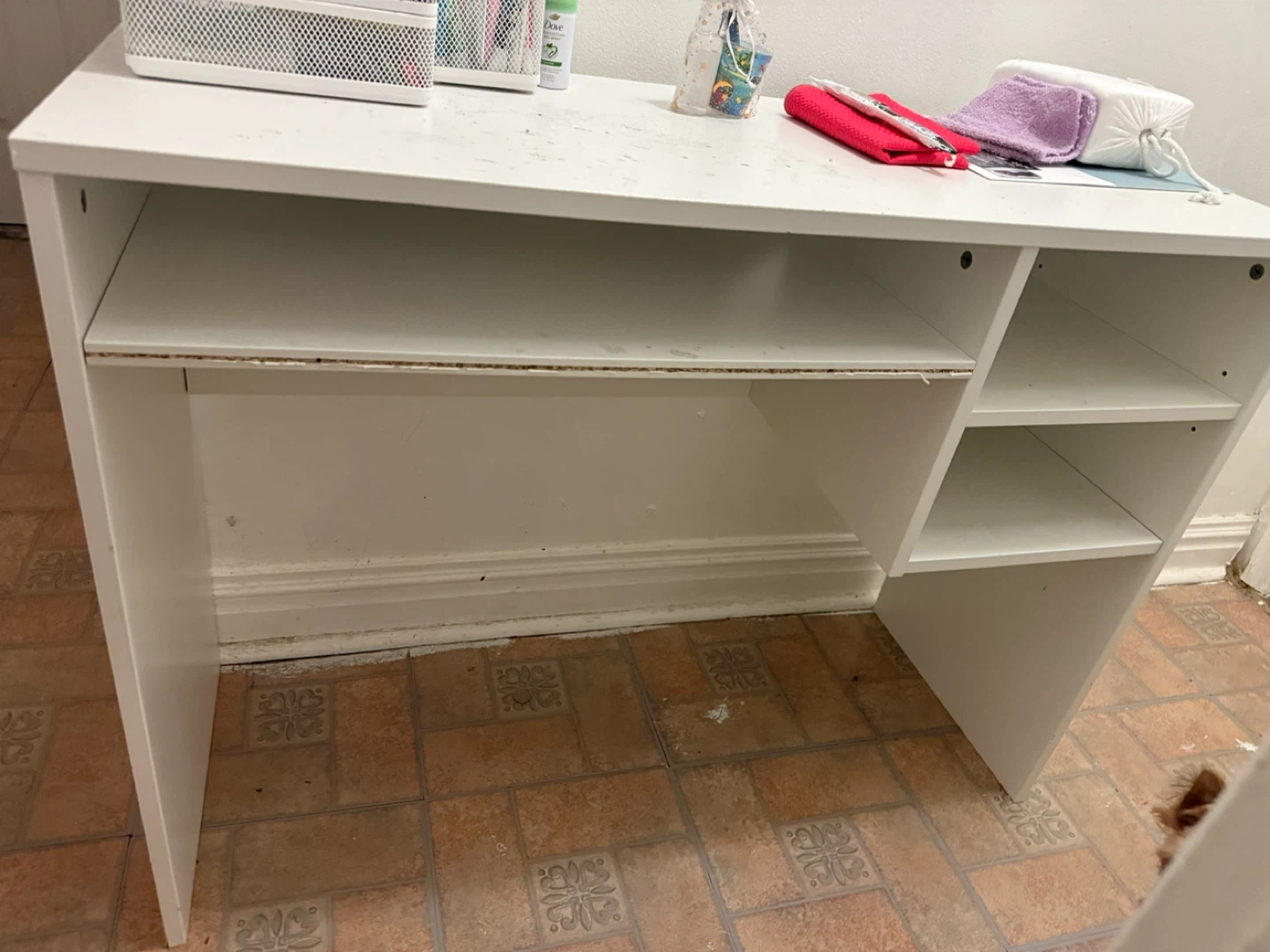 White Desk with Shelving - photo 2