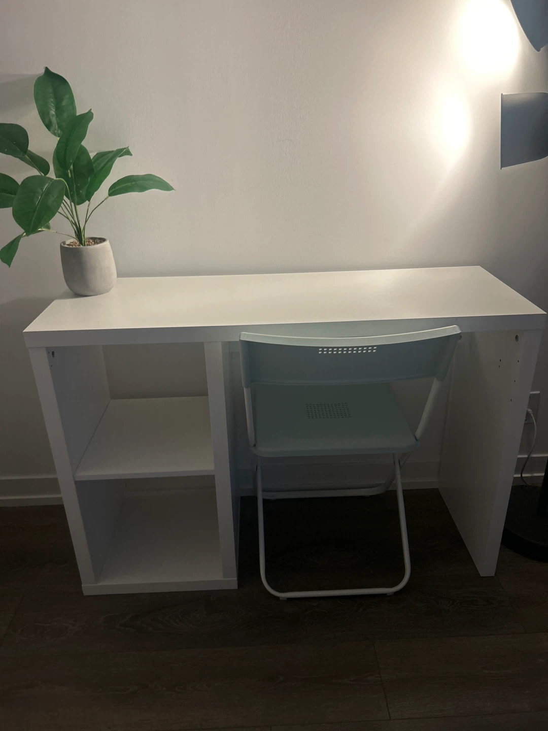 ❗️❗️MUST GO ❗️❗️White Desk with Storage Shelf + Chair - photo 2
